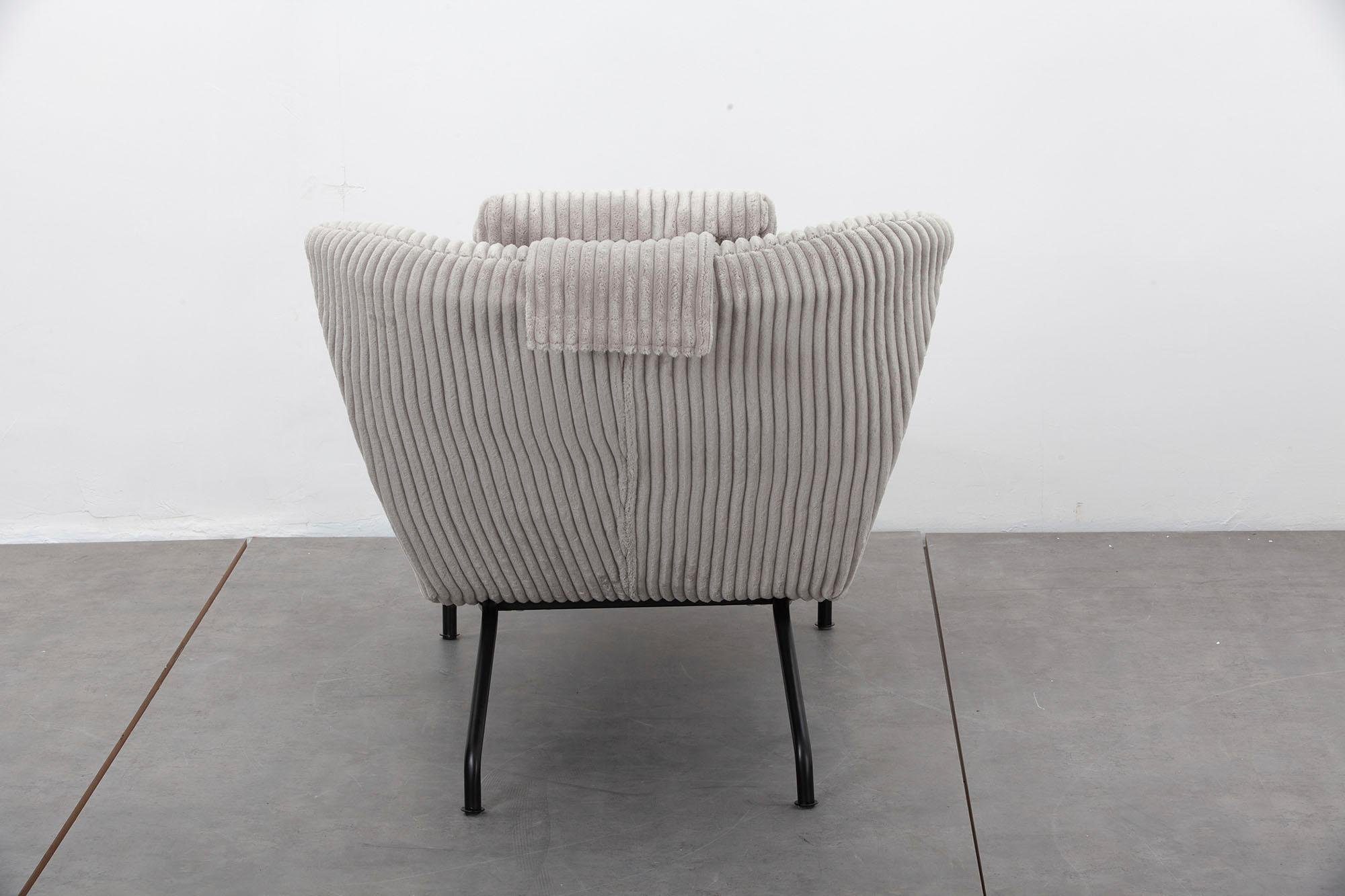 SalesFever Relaxfauteuil met moderne cord bekleding, gezellige stretcher