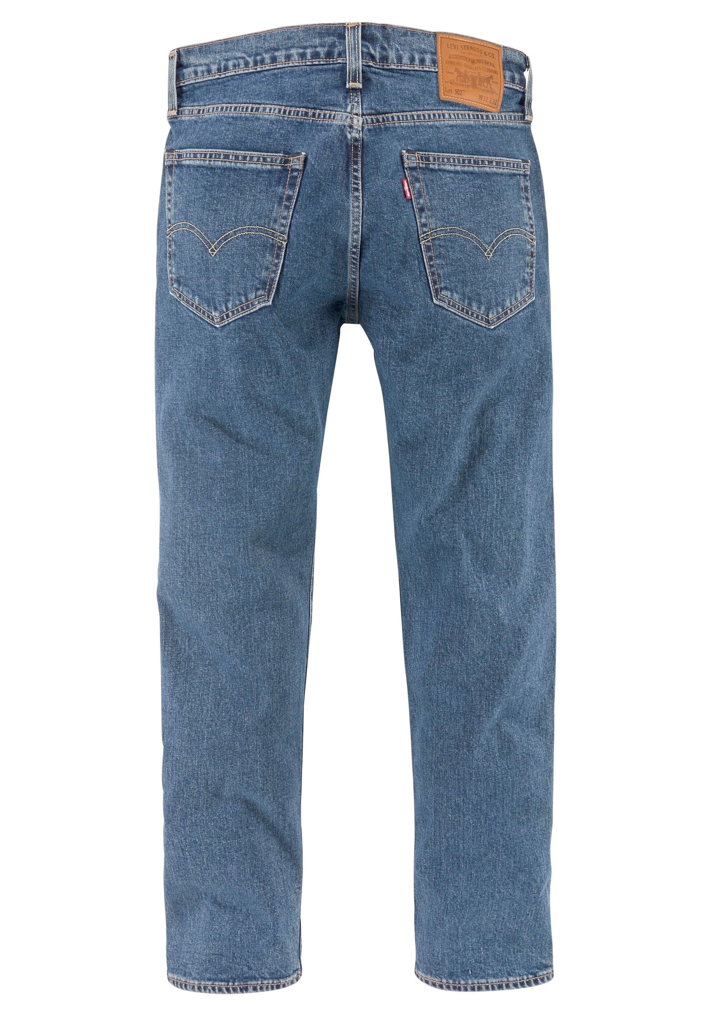 Levi's® Tapered jeans 502 TAPER in een elegante, moderne stijl