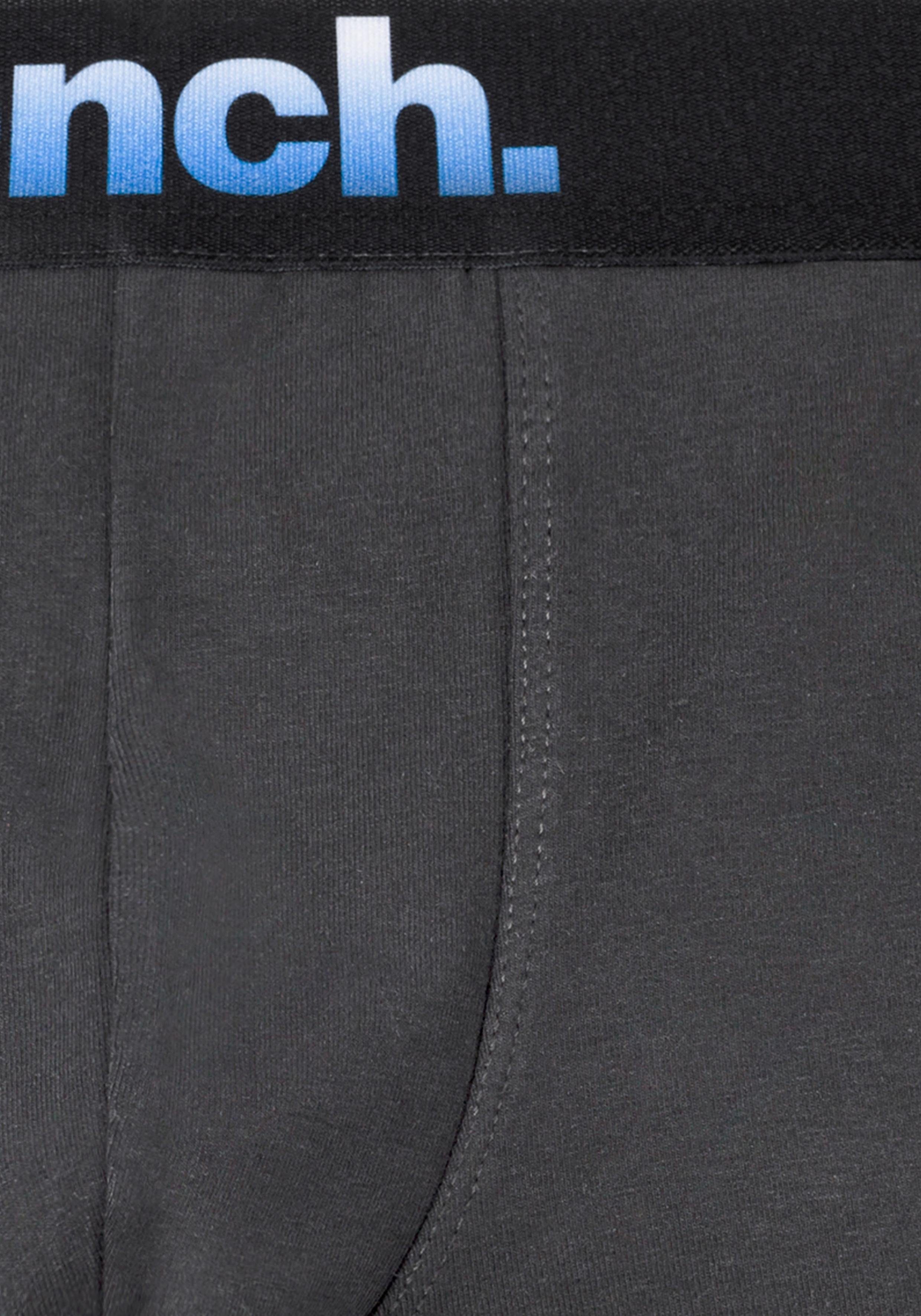 Bench. Boxershort voor jongens met modern merklogo aan de voorkant (set, 3 stuks)