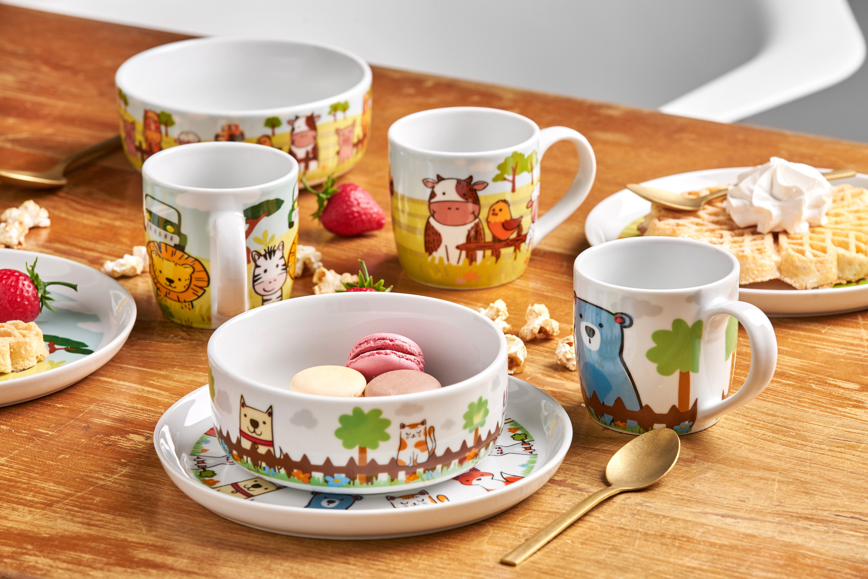 van Well Kinderservies-set Kinderset vos en vrienden, 3-delig, servies-set, service met kleurrijke decor, vaatwasmachine- en magnetronbestendig (set, 3-delig)