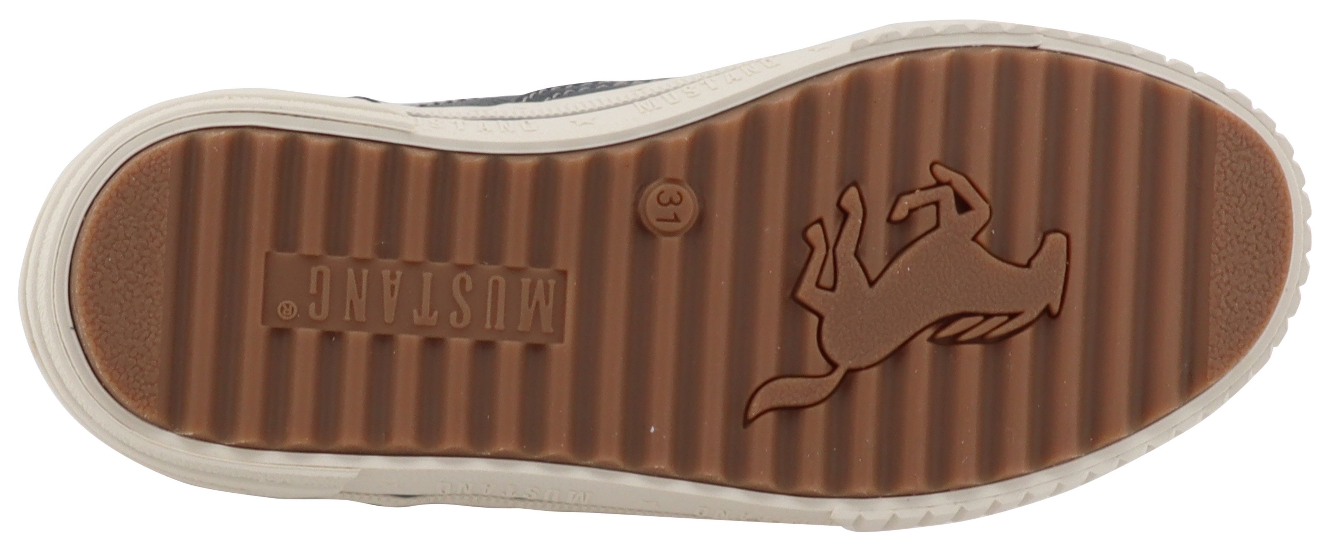 Mustang Shoes Sneakers Ezio