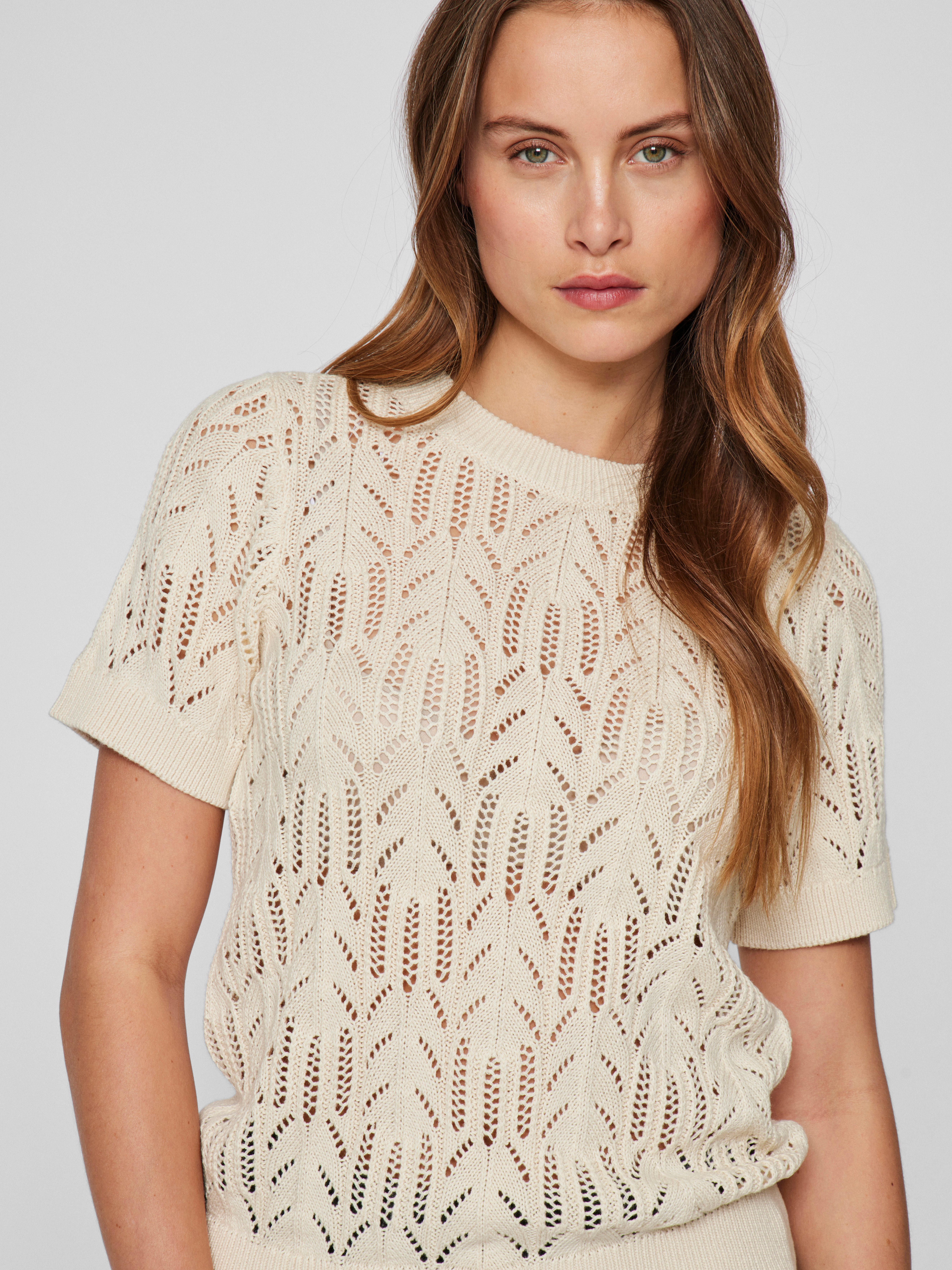 Vila Trui met korte mouwen VICOTTI S/S O-NECK KNIT TOP - NOOS