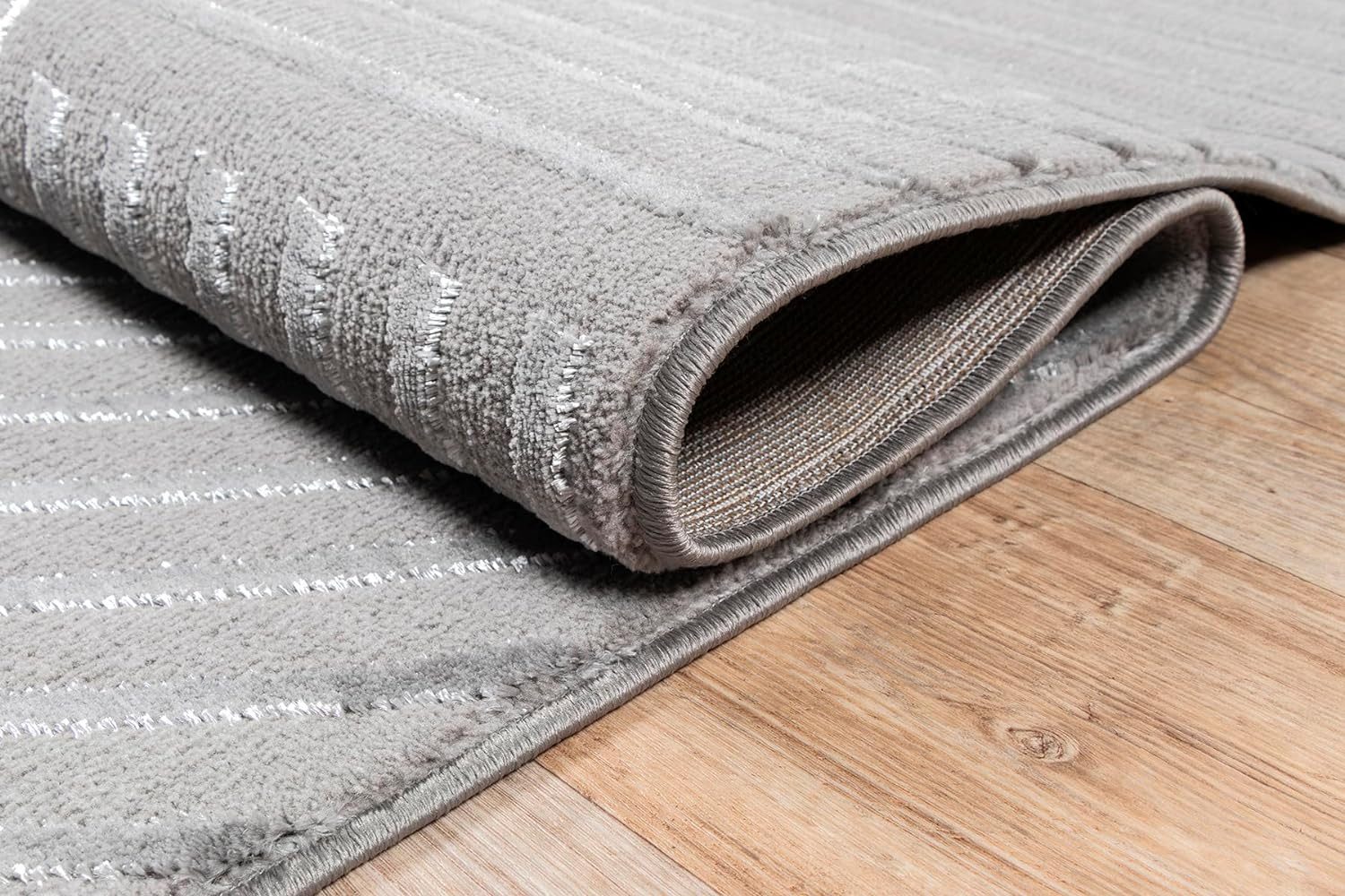 The carpet Vloerkleed Knight moderne woonkamer tapijt met elegant glanzende pool