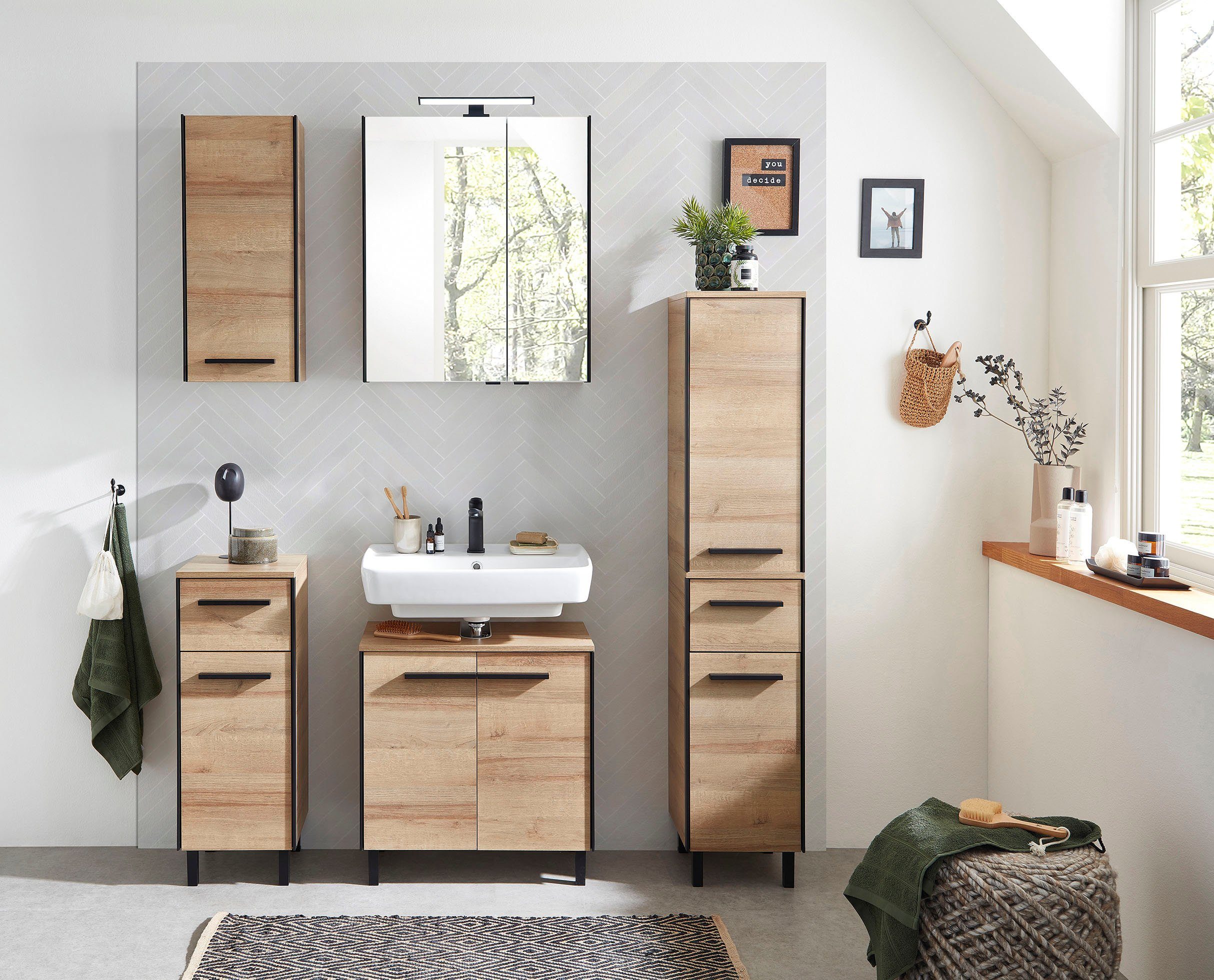 Saphir Badkamerserie Quickset 395 3-delig, wastafelonderkast met led-spiegelkast Middel kast, incl. deurdemper, 6 deuren, 1 lade, badkamer set (4-delig)