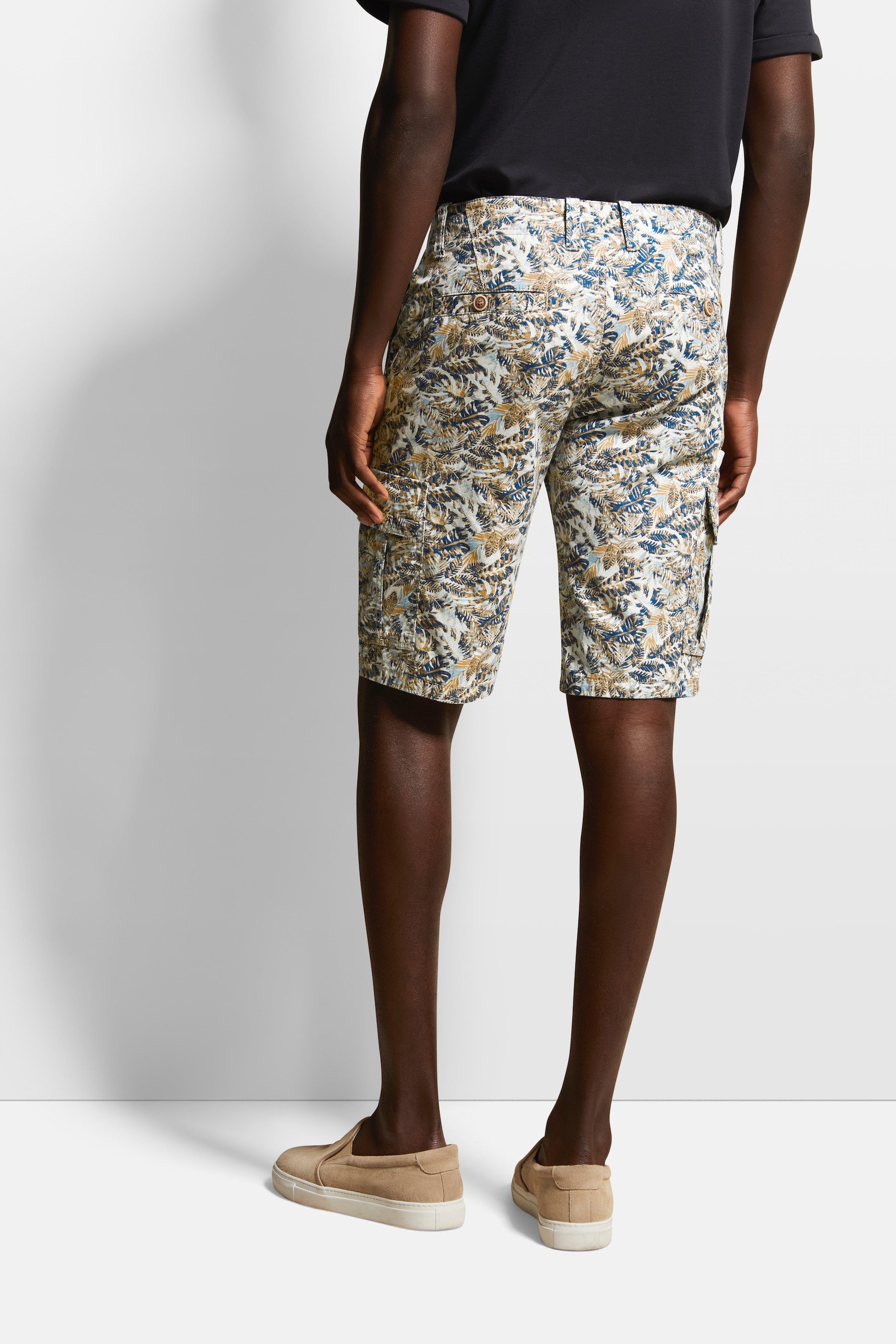 Bugatti Bermuda met grafische all-over print
