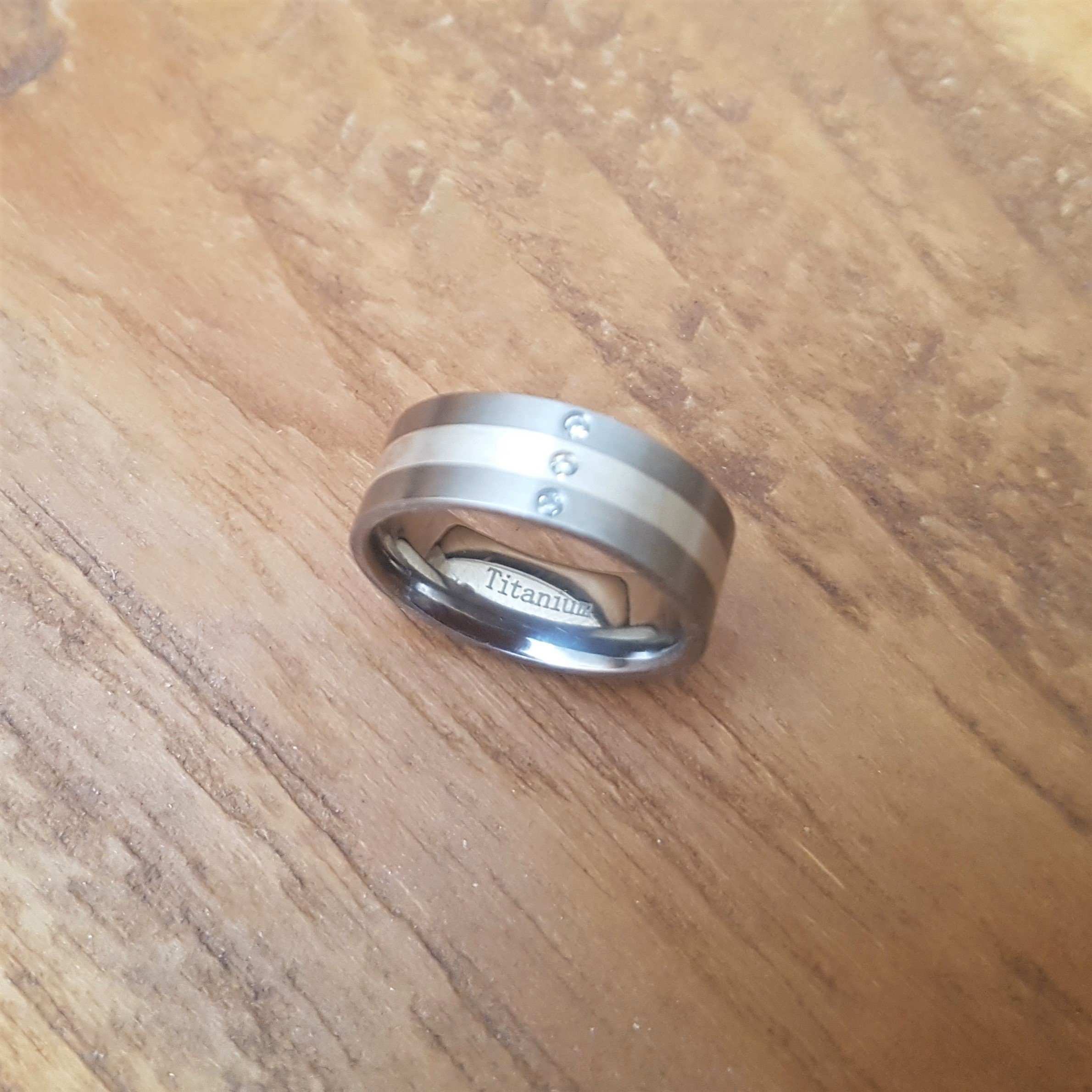 Firetti Partnerring Sieraad cadeau "LIEFDE" titanium met of zonder zirkoon (synthetisch)