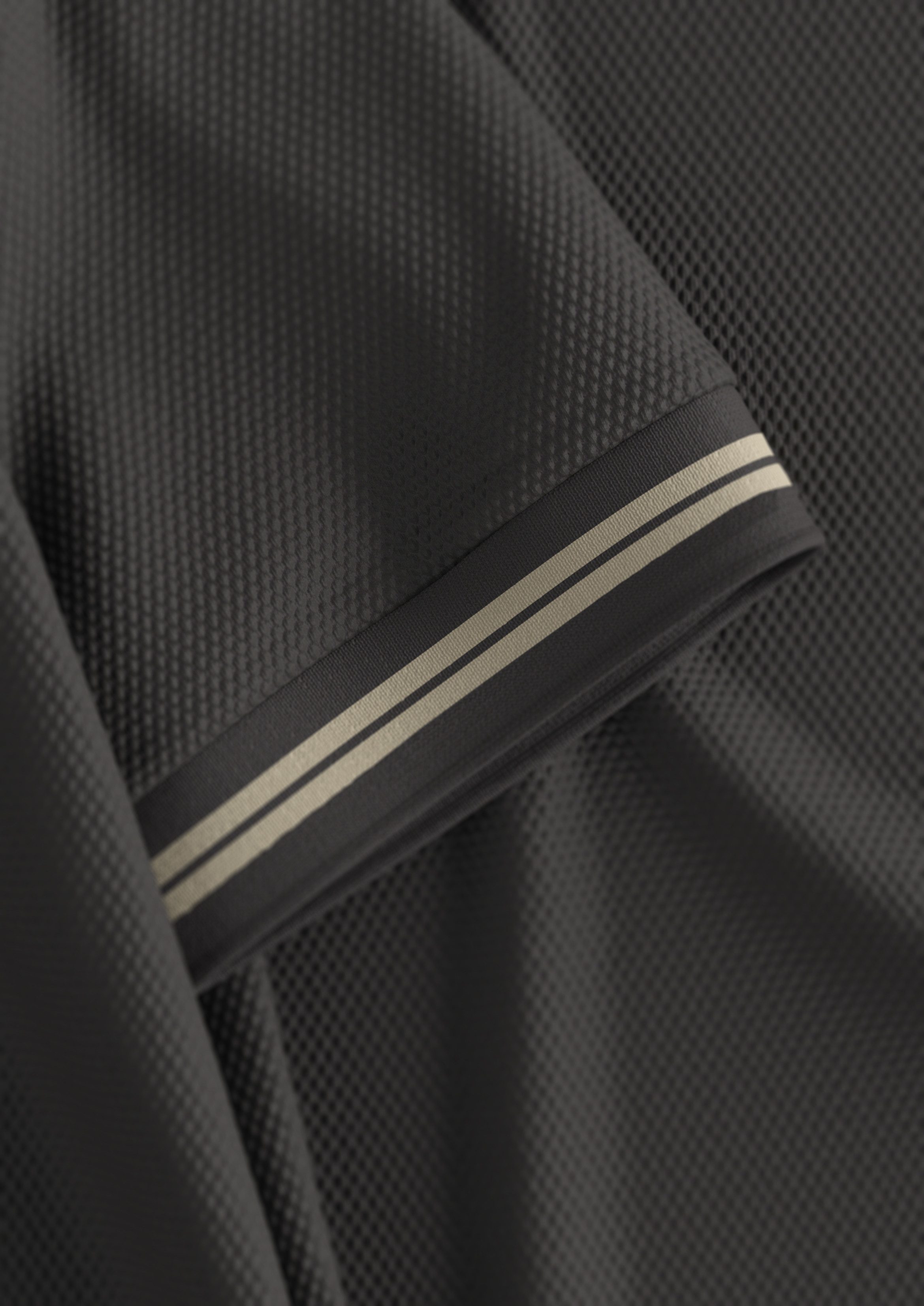 Joop Jeans Poloshirt Amare met gestreepte details aan de mouwen