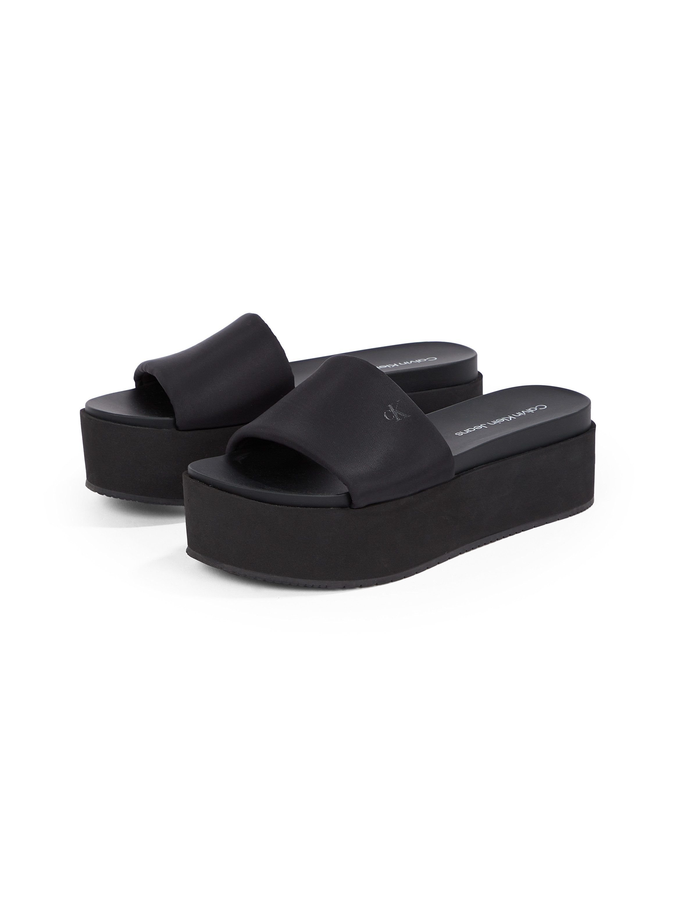 Calvin Klein Slippers FLATFORM SANDAL SLIDE IN NYLON , poolslides, zomerschoen, strand-schoen, plateausool, om in te stappen