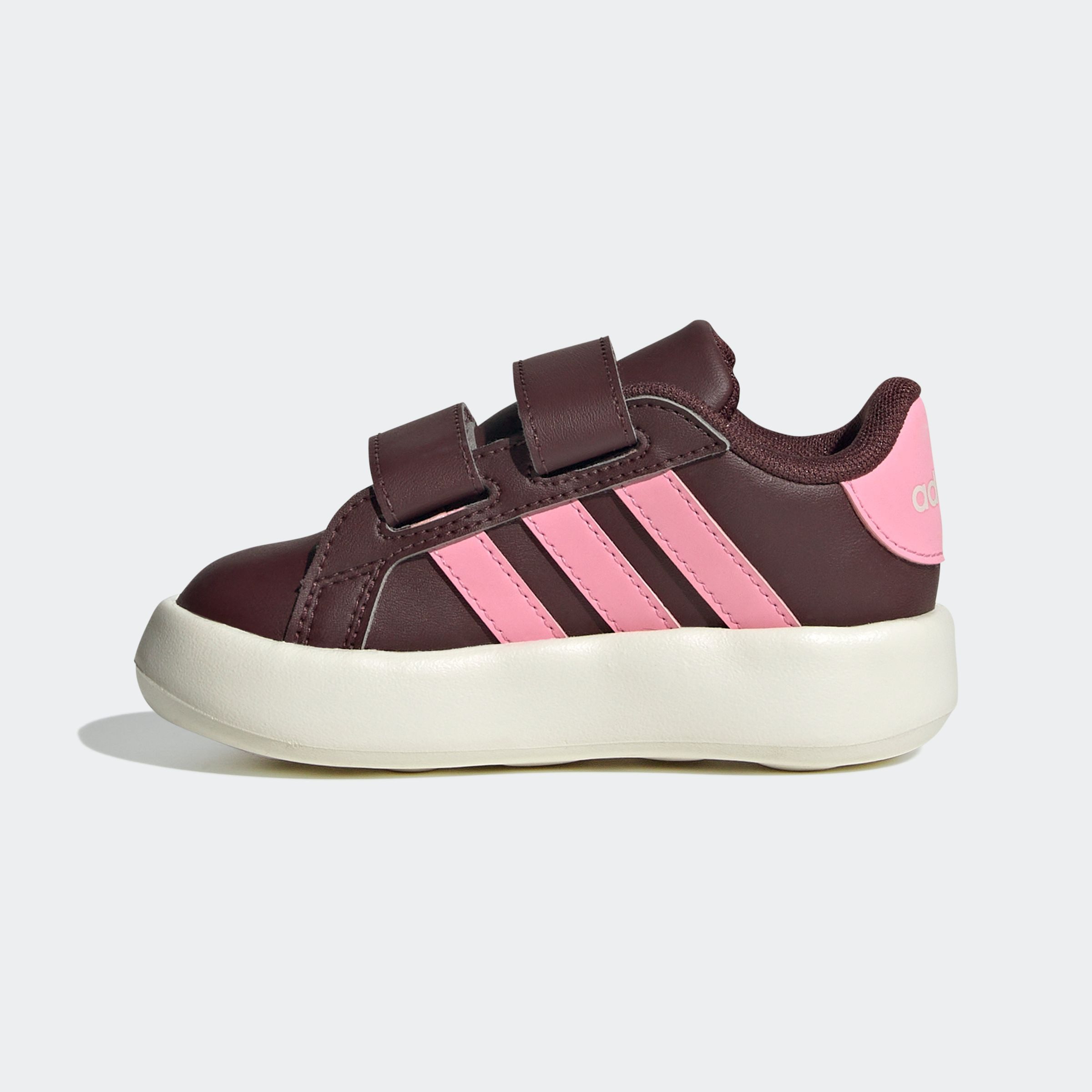 adidas Sportswear Klittenbandschoenen GRAND COURT 2.0 KIDS Design geïnspireerd op de adidas Superstar, voor kinderen