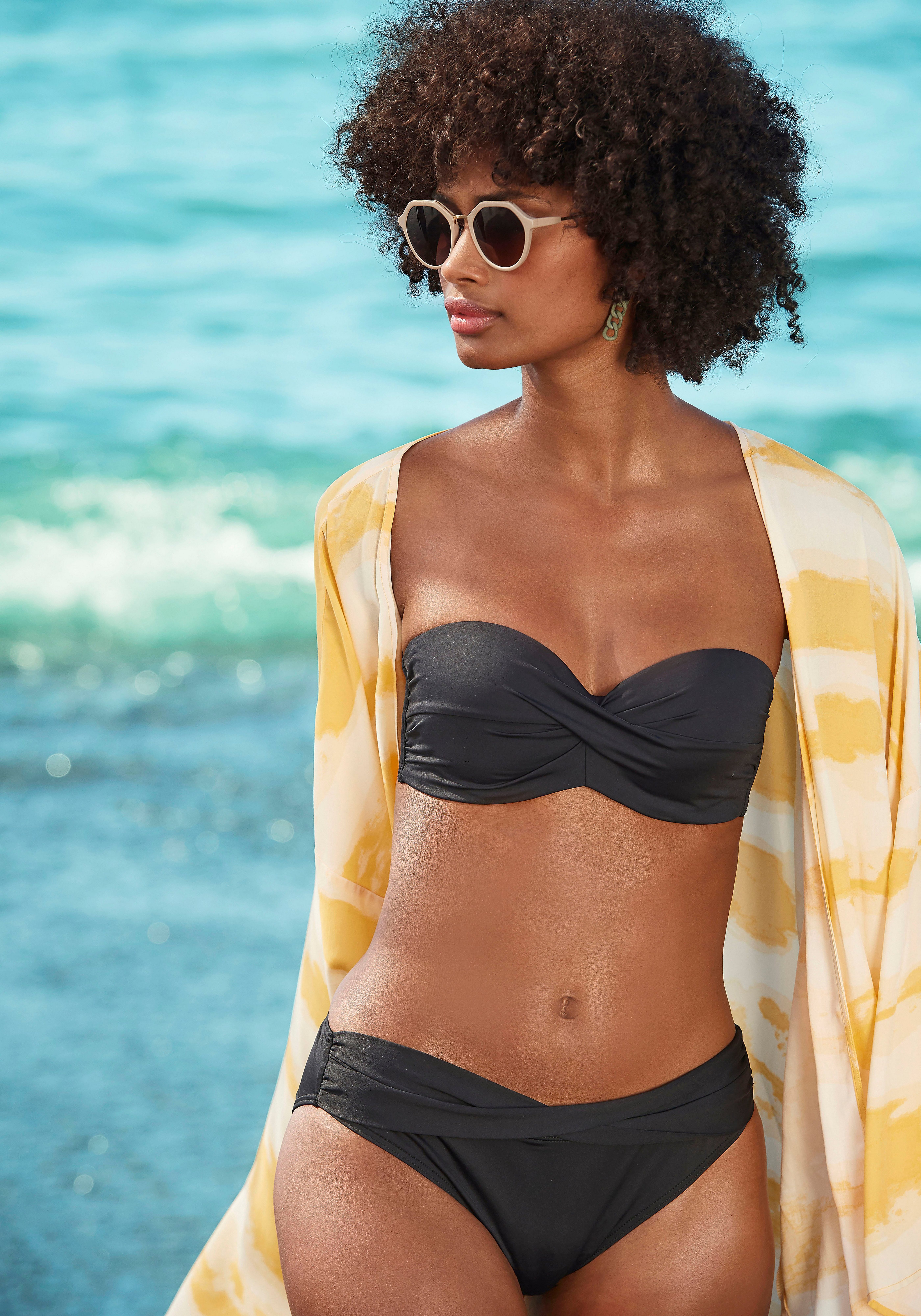 s.Oliver RED LABEL Beachwear Bandeau-bikinitop Spain in effen kleuren met wikkel-look