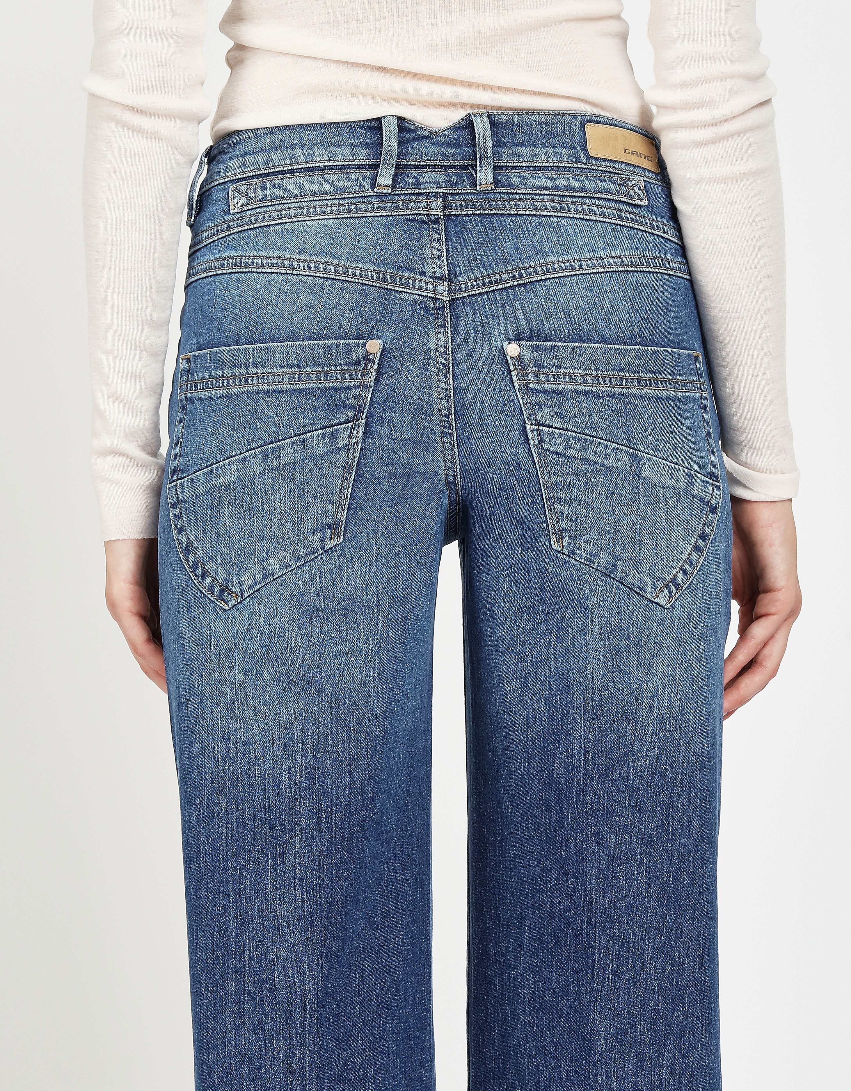 GANG Wijde jeans 94MEDINA WIDE met knoopsluiting