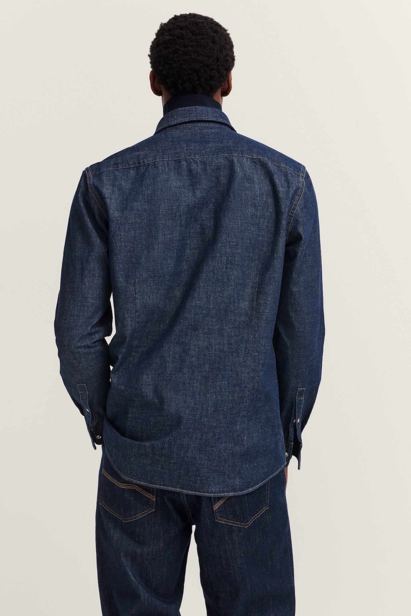 Bugatti Jeans overhemd Drukknopen in modern fit met kent-kraag en van katoen