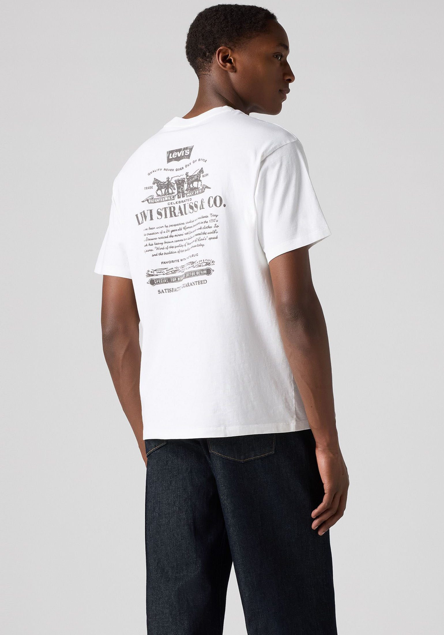 Levi's® T-shirt