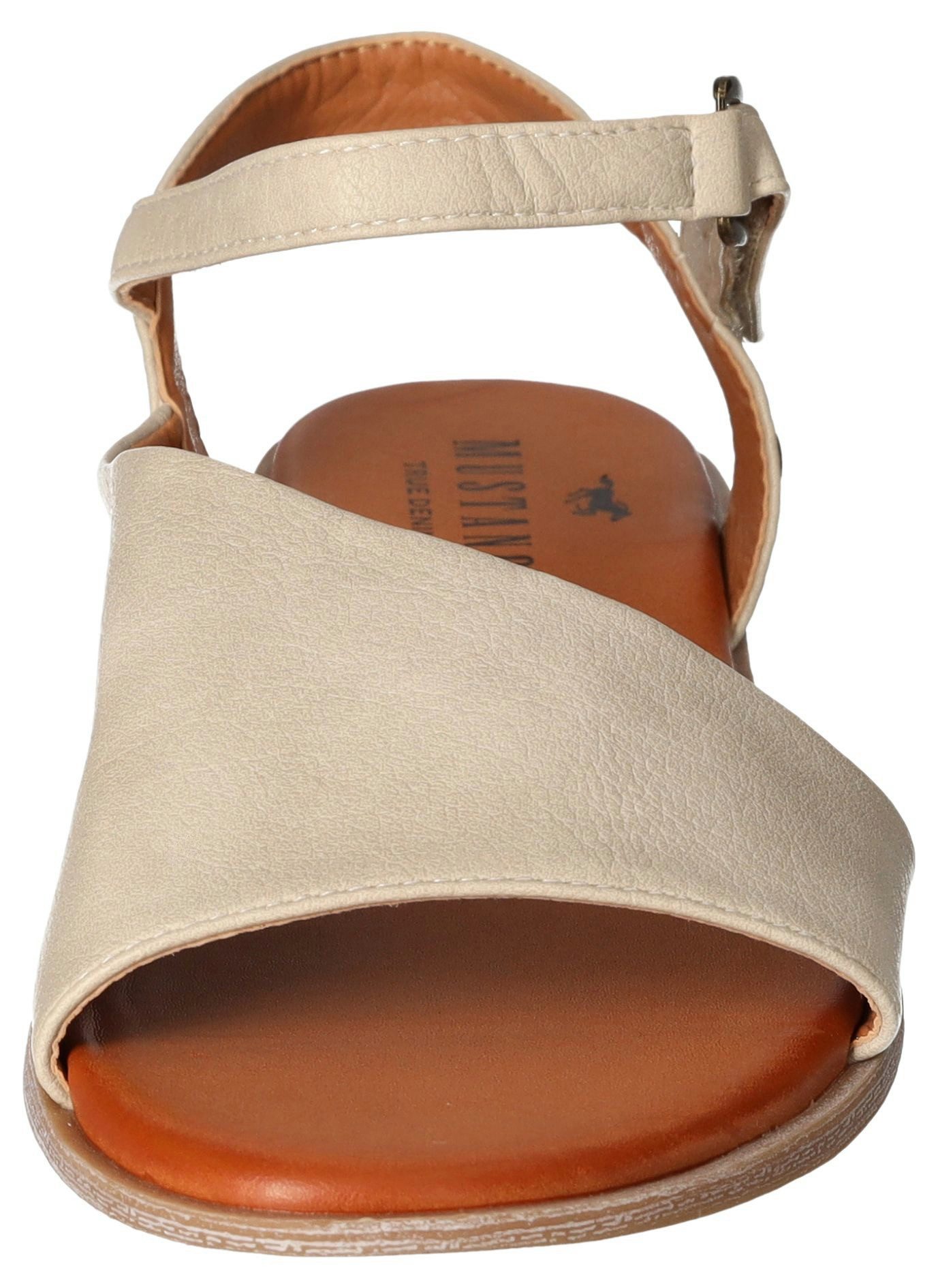 Mustang Shoes Sandalen , zomerschoen, sandaal, riemzandalen in asymmetrische vorm