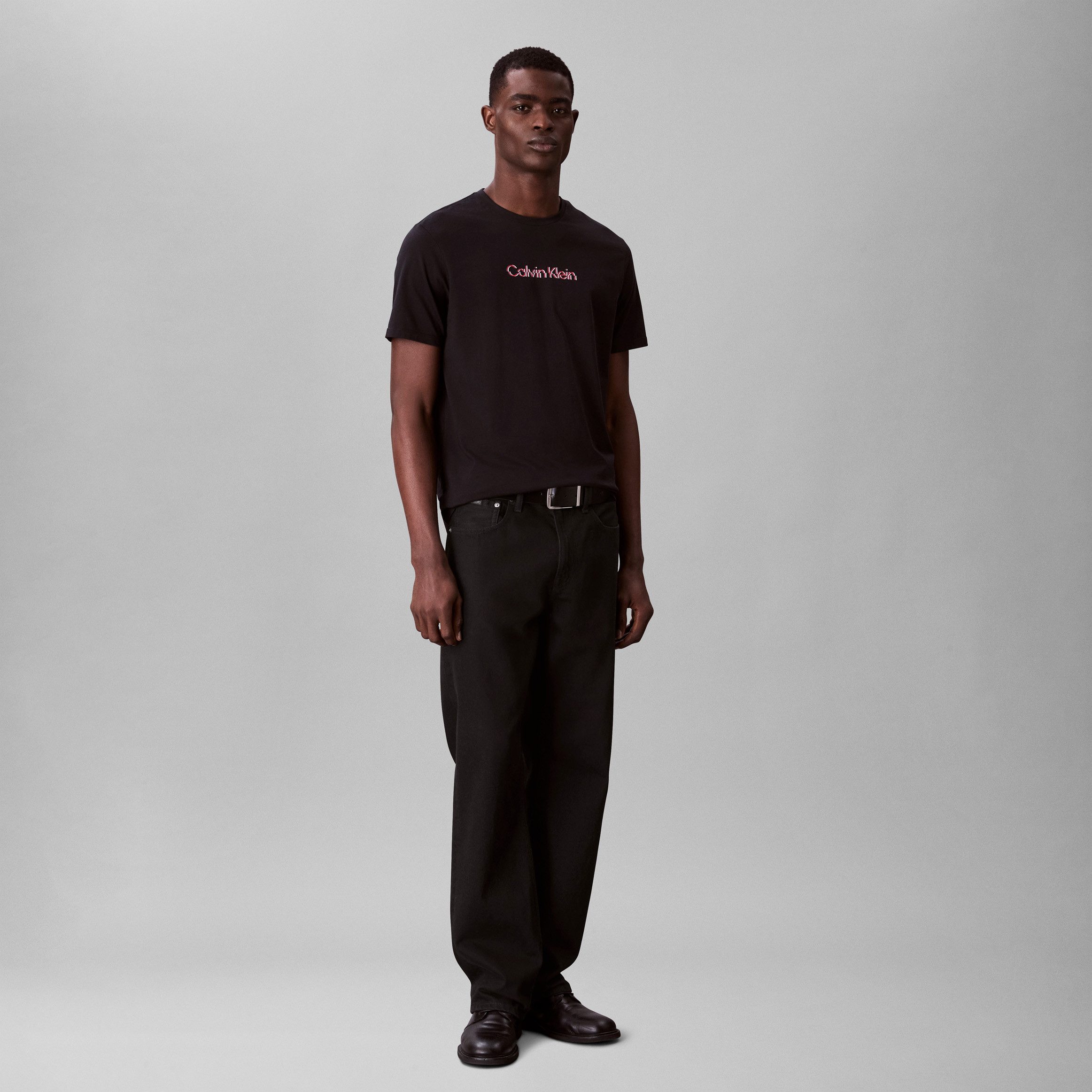 Calvin Klein T-shirt SS GLITCHED LOGO EU CLASSIC TEE