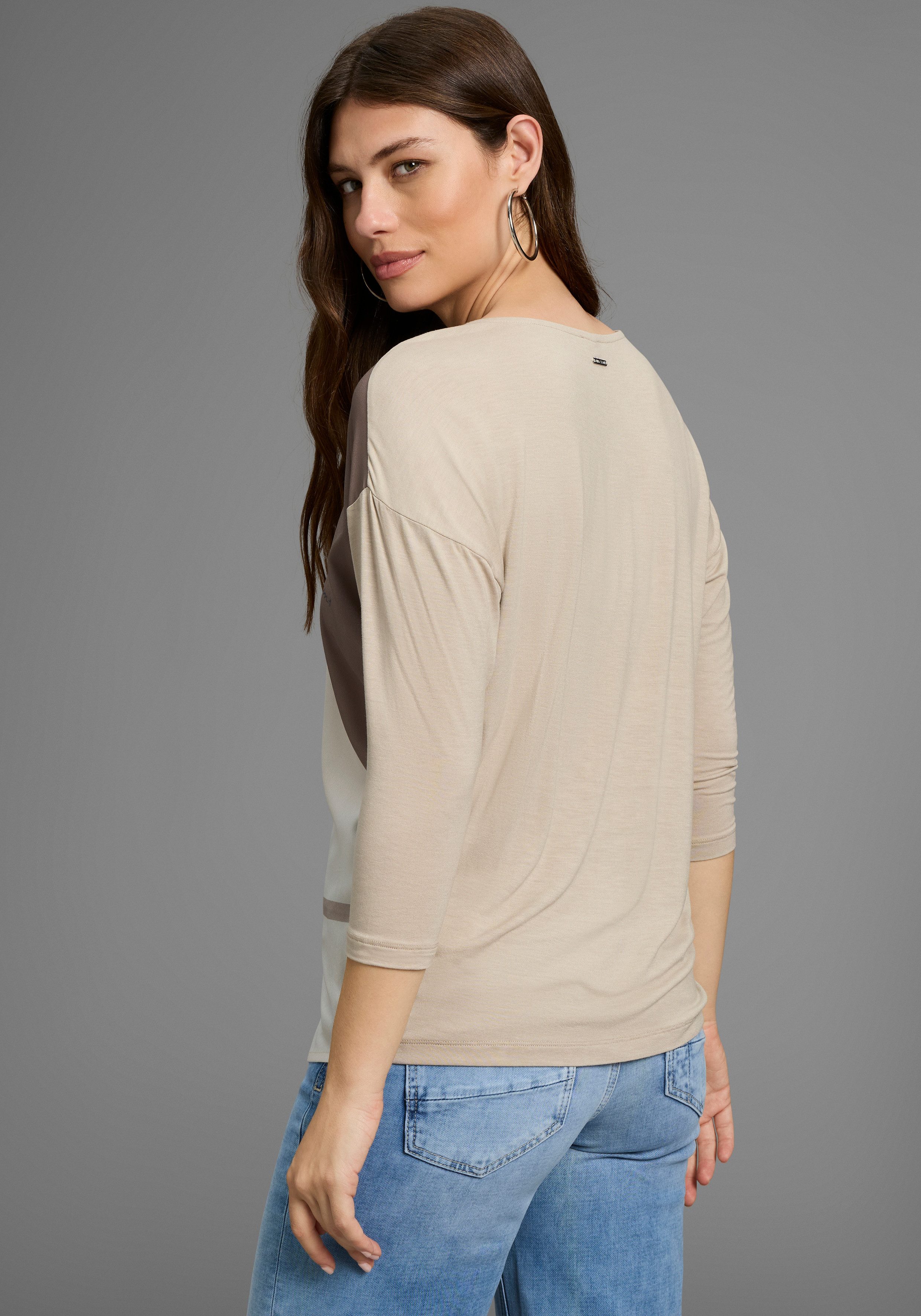 Laura Scott Shirtblouse in materiaalcombinatie met folieprint