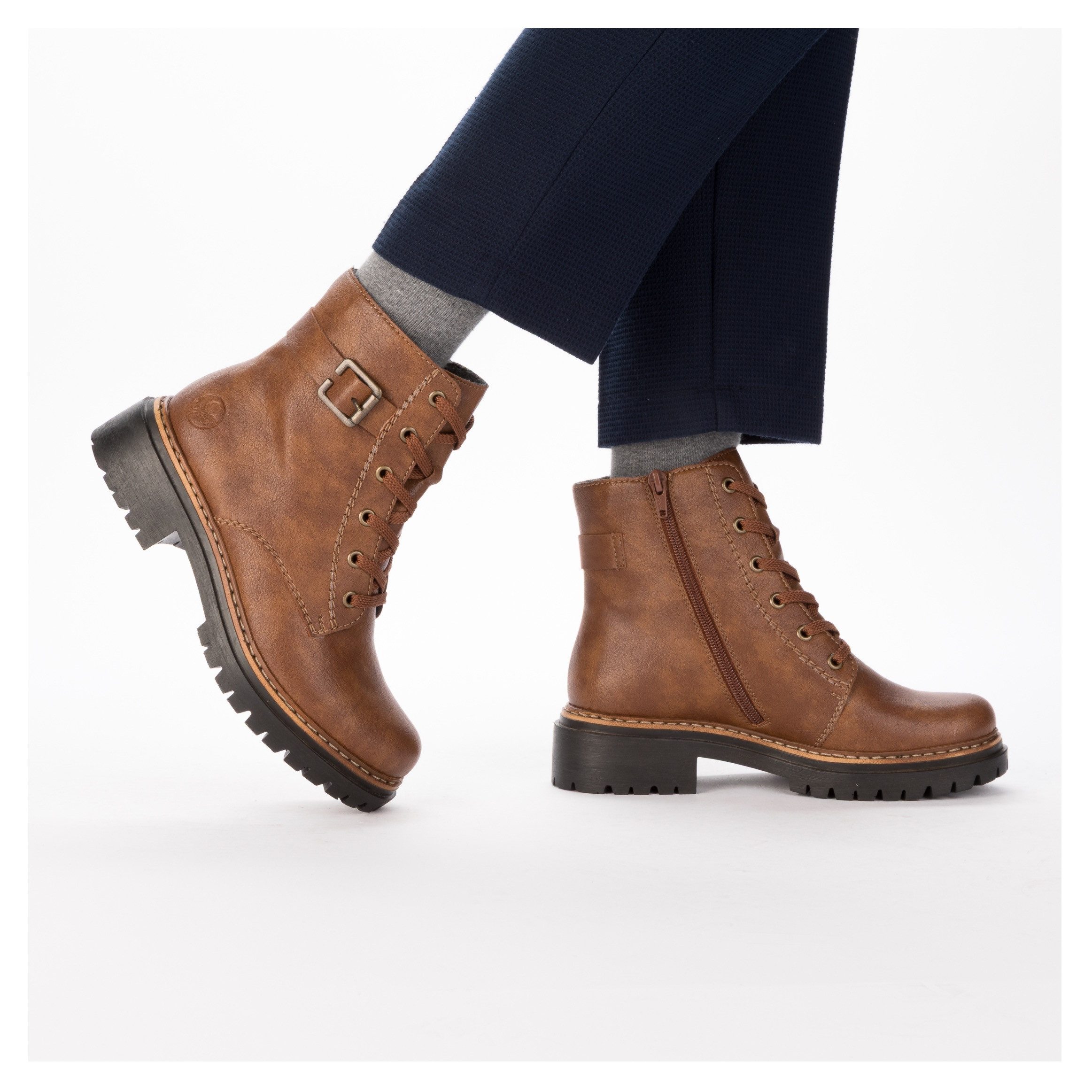 Rieker Veterschoenen , winterlaarzen, laarzen met contrasterende randnaad