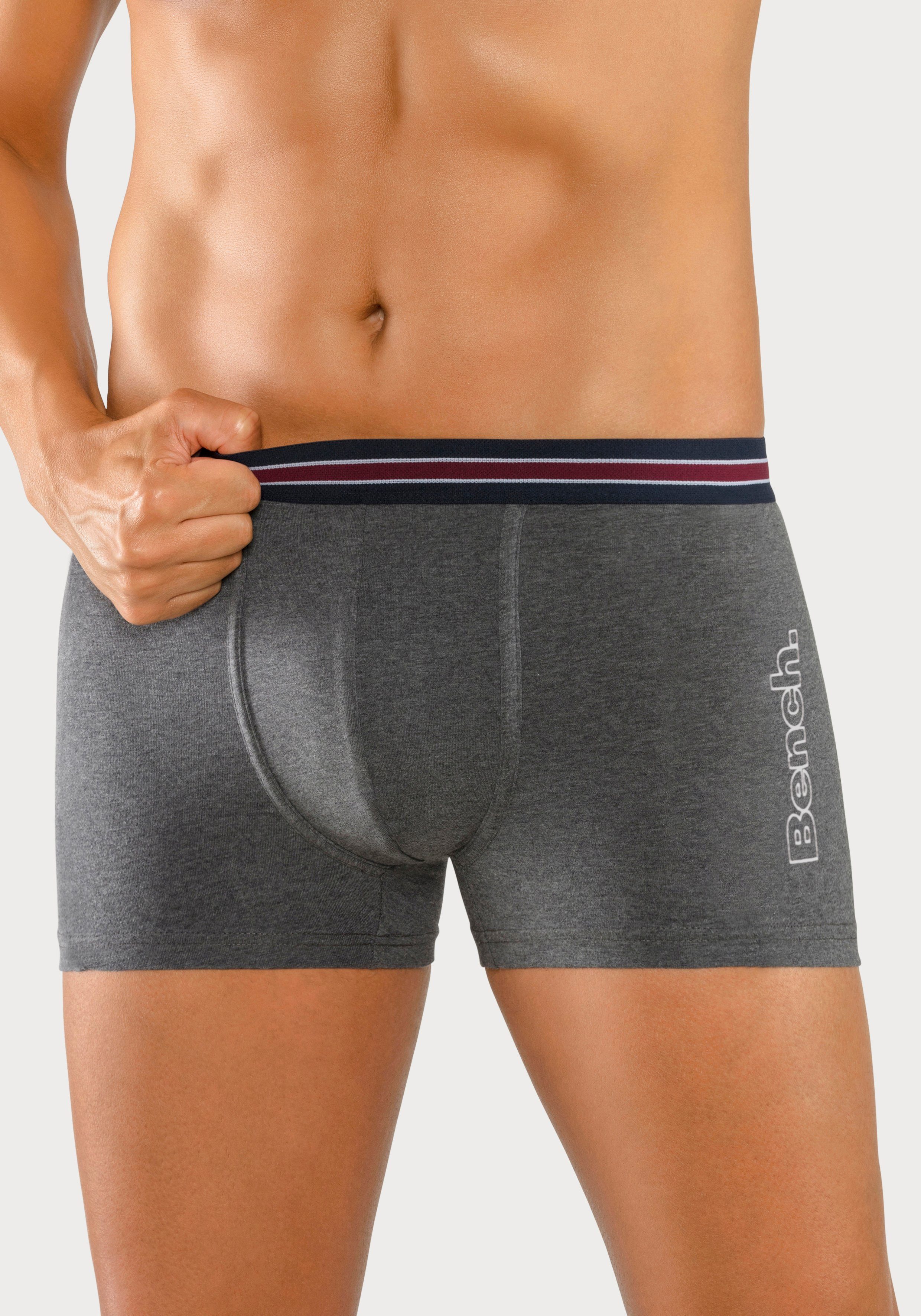 Bench. Boxershort voor heren (set, 4 stuks)