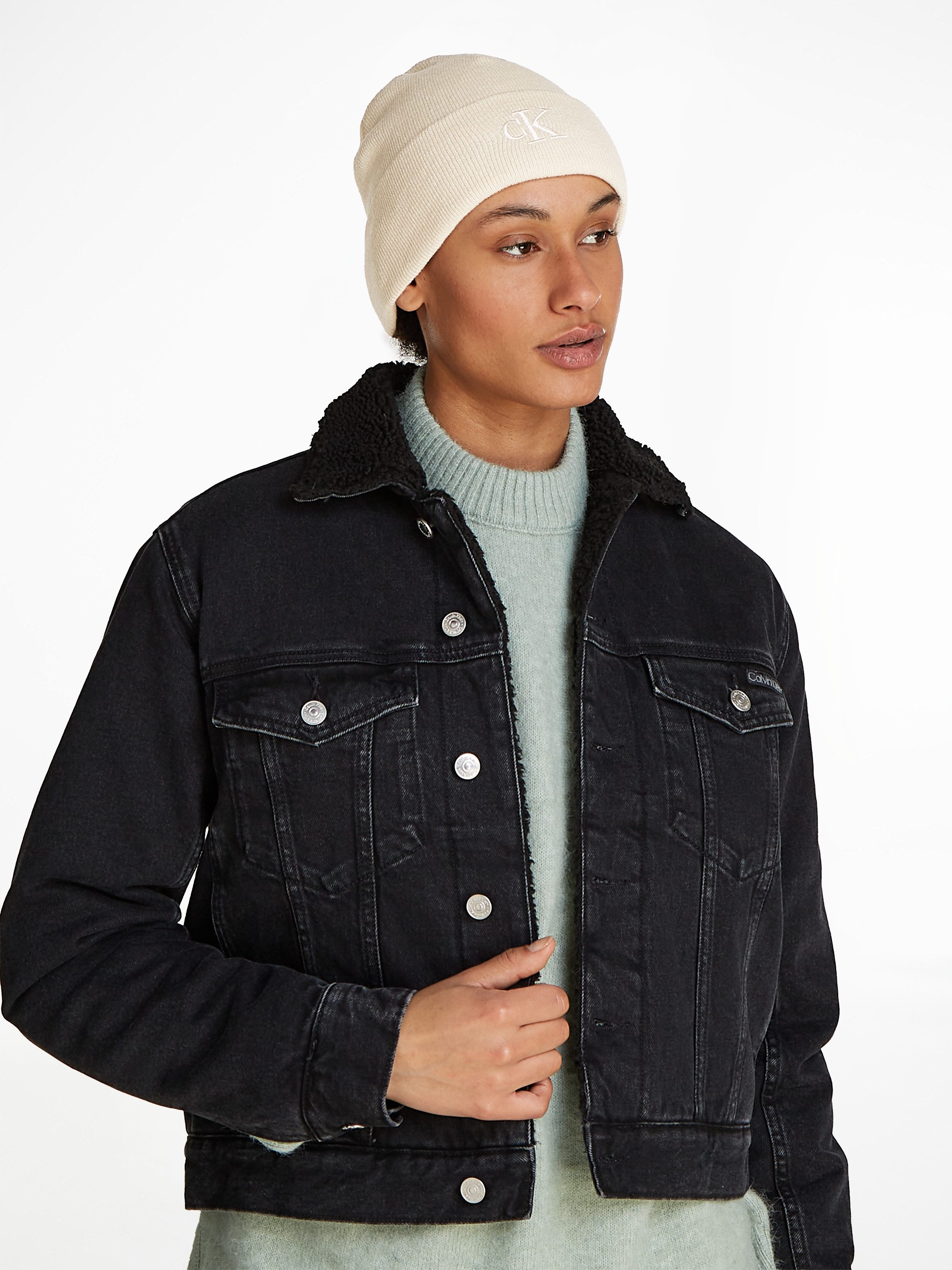 Calvin Klein Beanie MONOGRAM EMBRO BEANIE