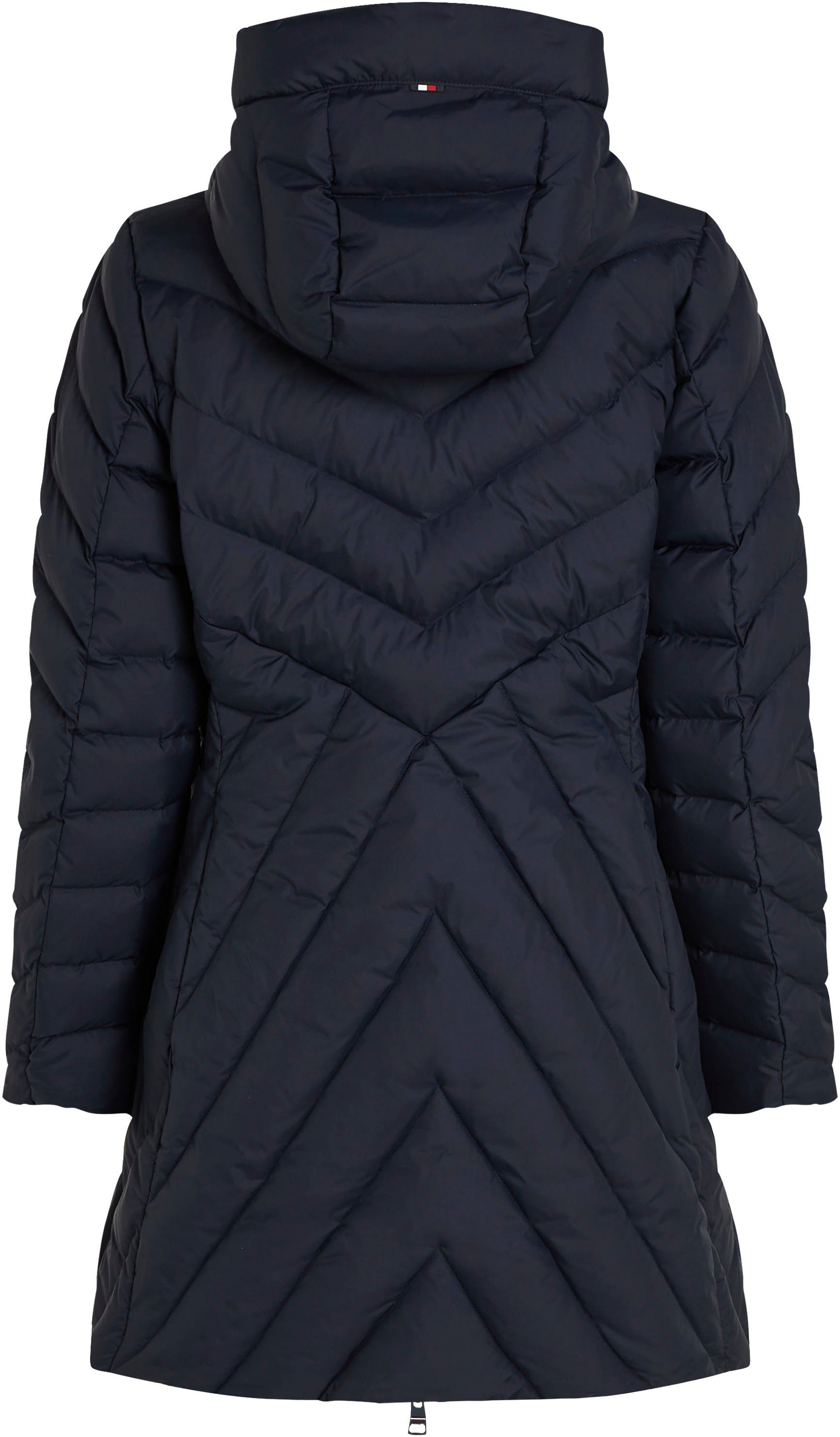 Tommy Hilfiger Gewatteerde jas CHEVRON MW PADDED COAT met gemiddelde vulling en merklabel