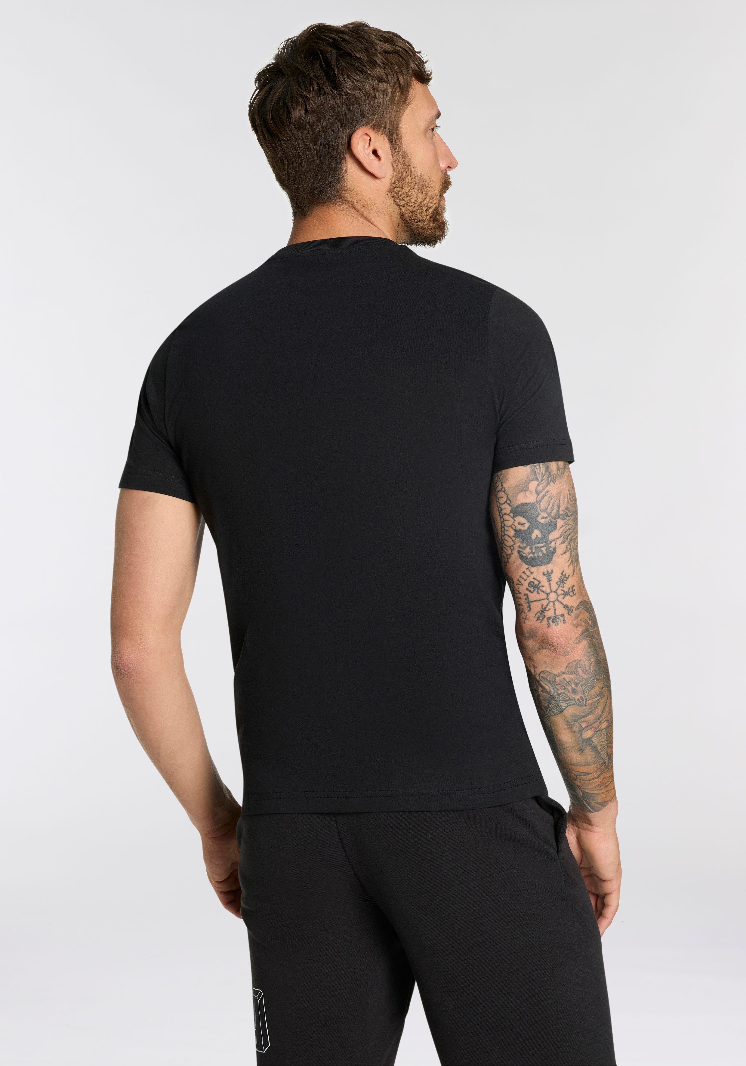 PUMA T-shirt ESS LOGO LAB HOG TEE