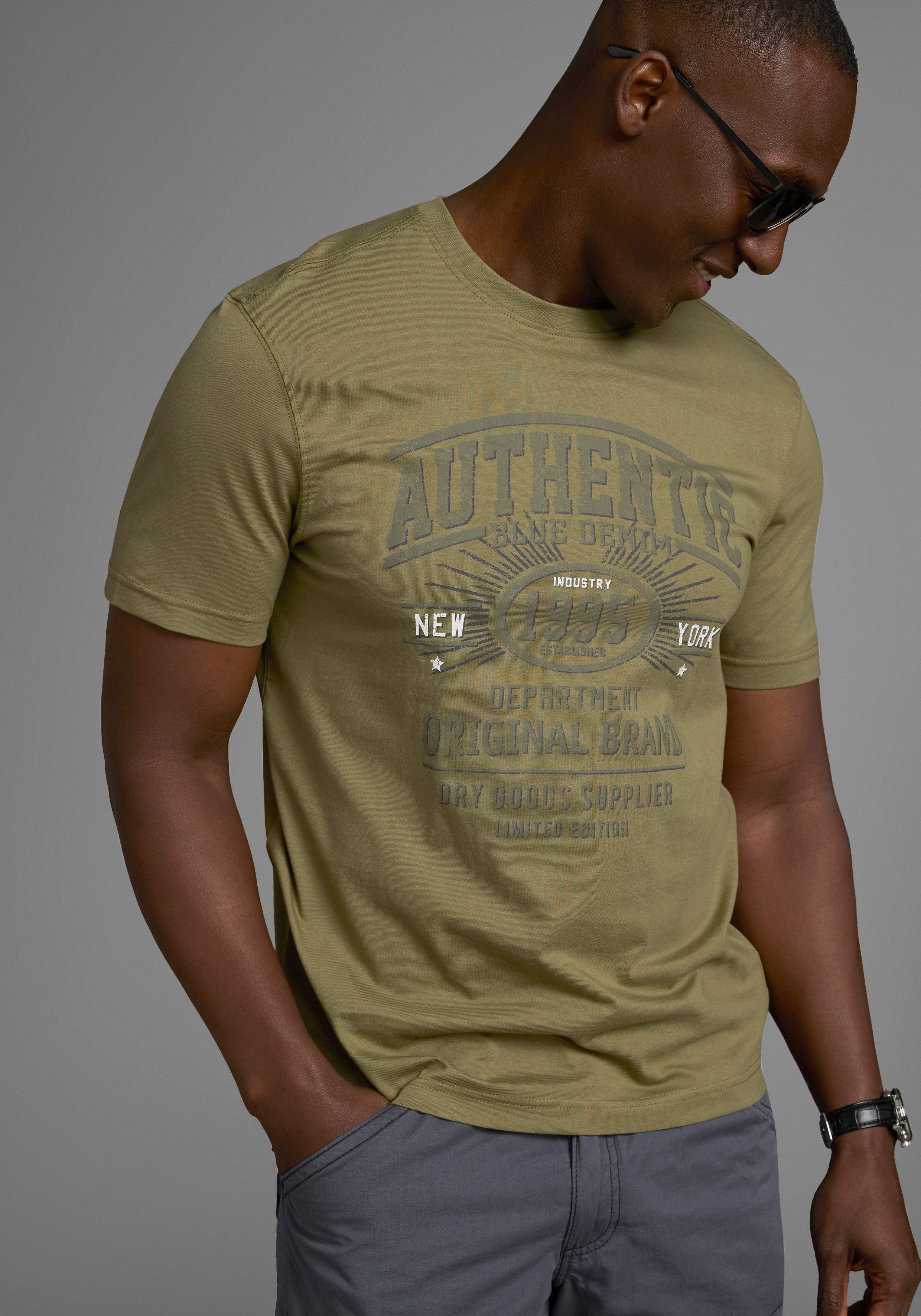 Man's World T-shirt Korte mouwen, casual pasvorm, bedrukt ontwerp, ronde hals
