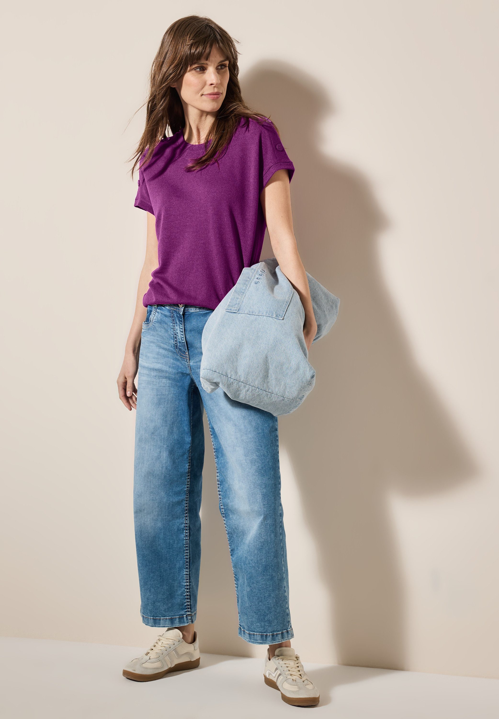 Cecil T-shirt in structuur-look en met knoopdetails
