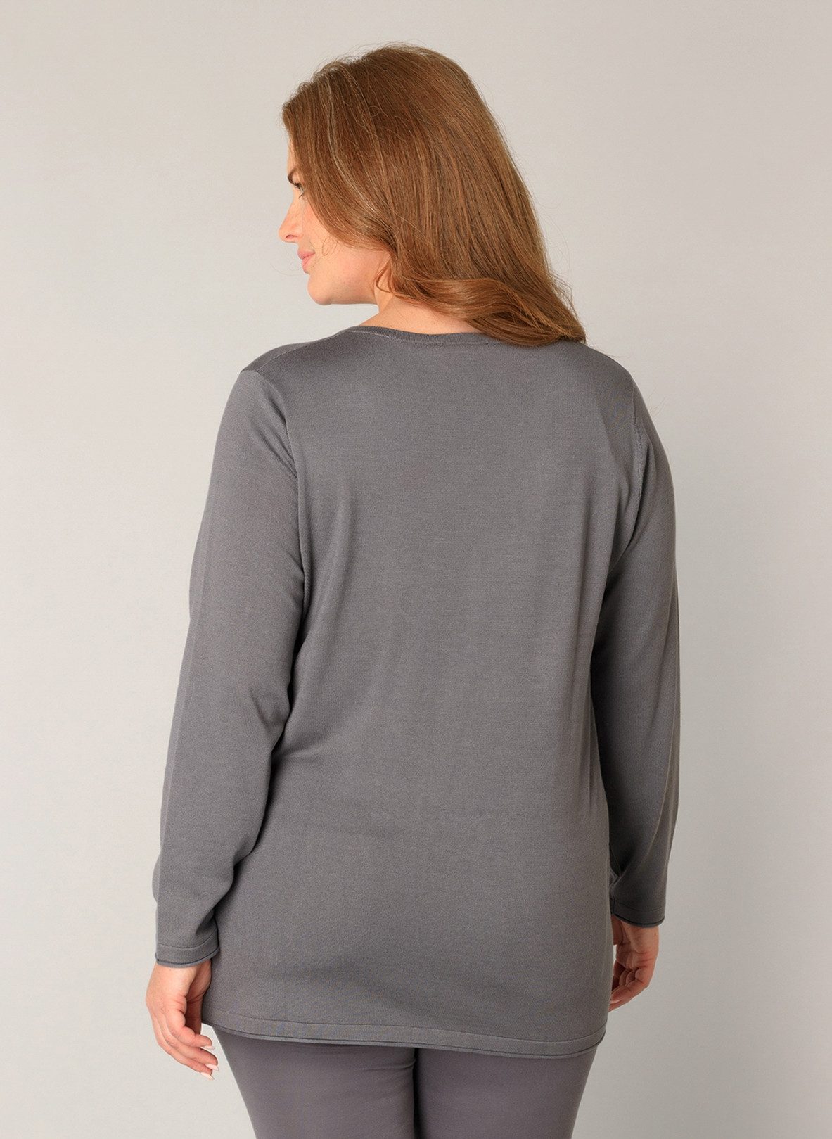 Base Level Curvy Gebreide trui Anine met v-hals