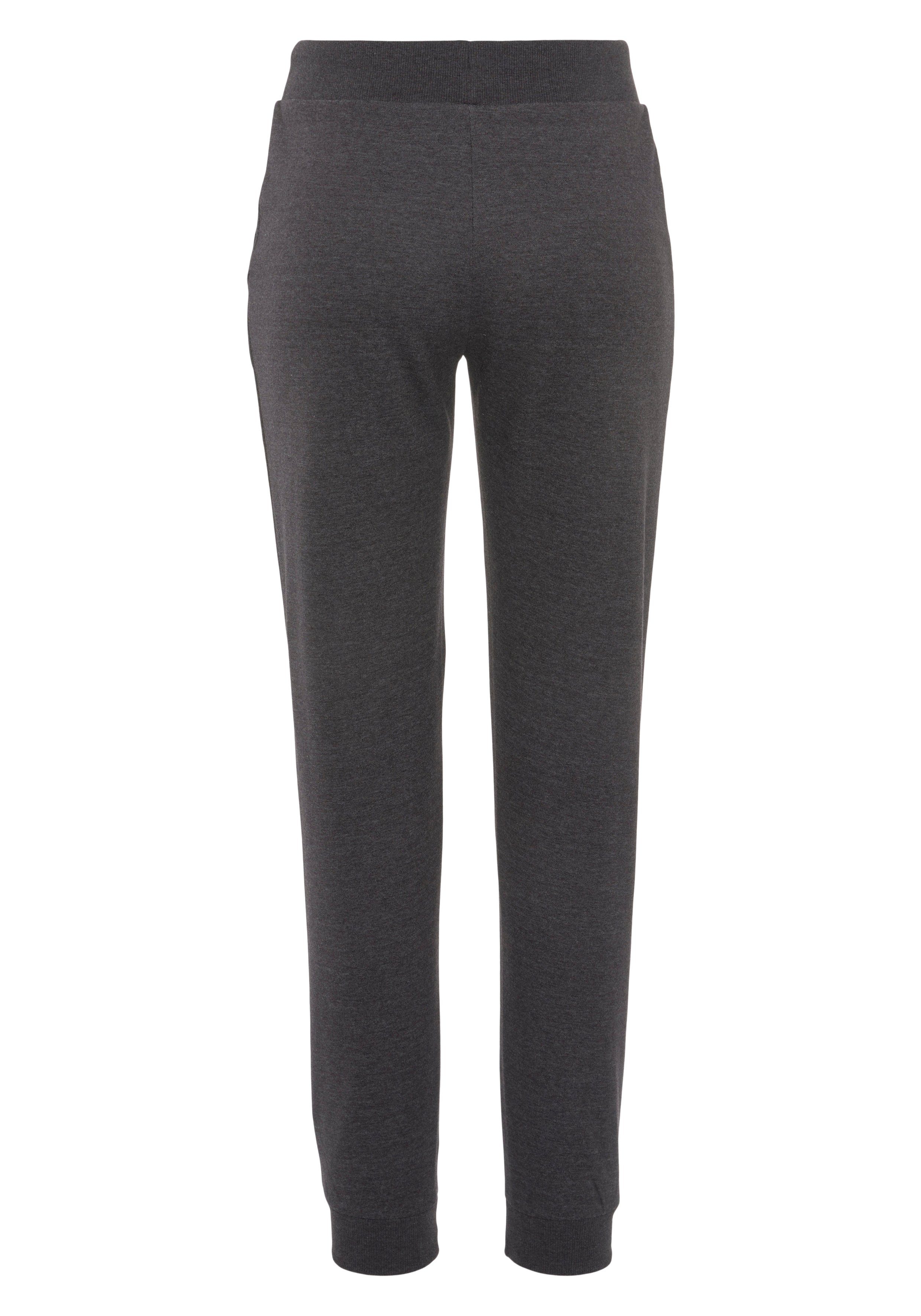 Bench. Loungewear Relaxbroek -loungebroek, sweatbroek met glanzende logo-borduurwerk, loungewear, loungepak