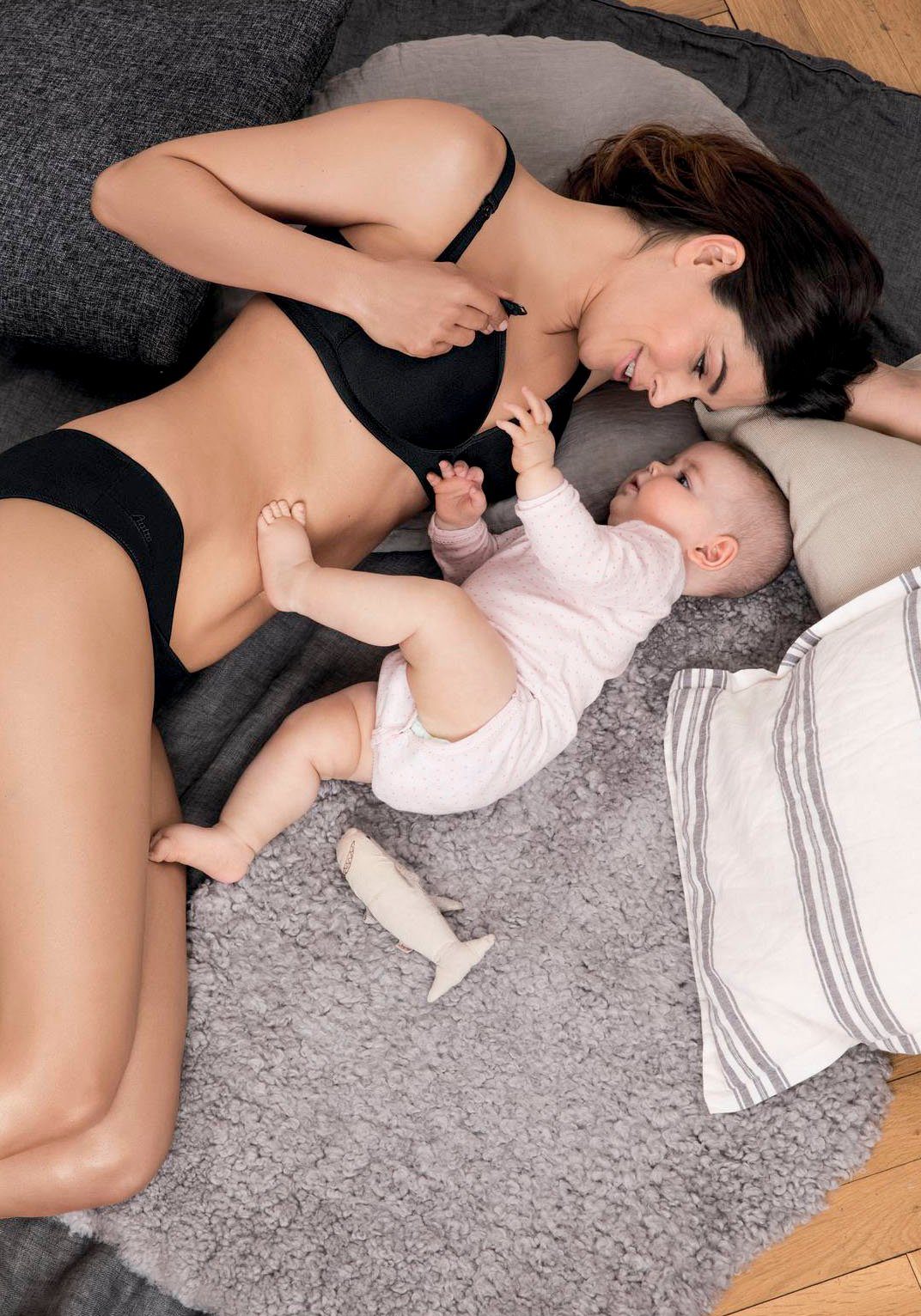 Anita Maternity Voedings-bh Miss Anita Cup B-E, ademende spacer cup, driehoekig decolleté (1-delig)
