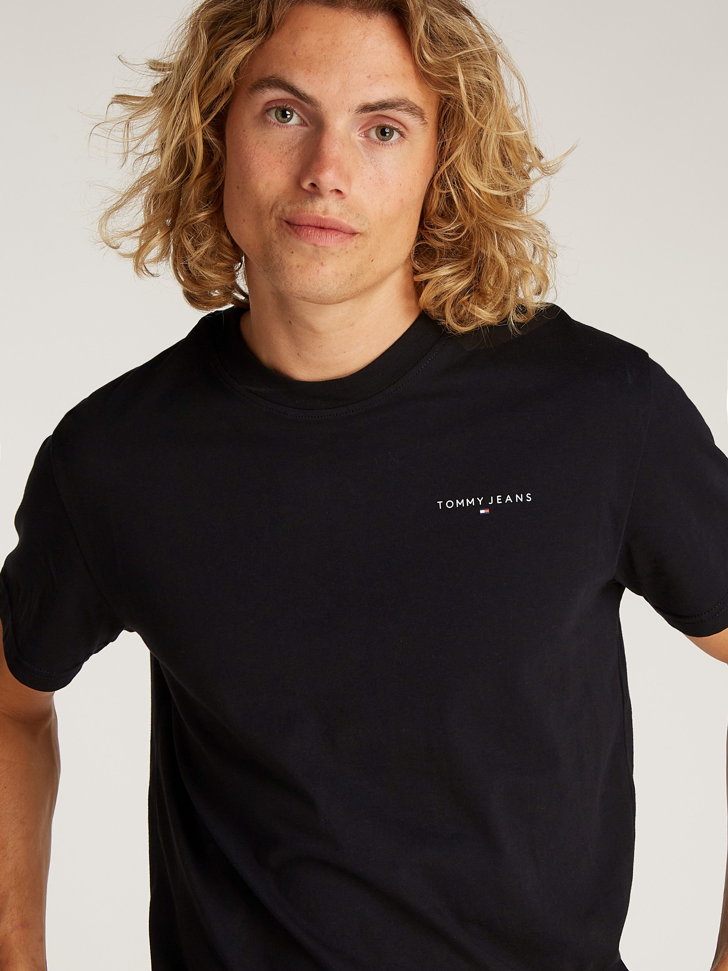 TOMMY JEANS T-shirt TJM SLIM LINEAR CHEST SS TEE EXT