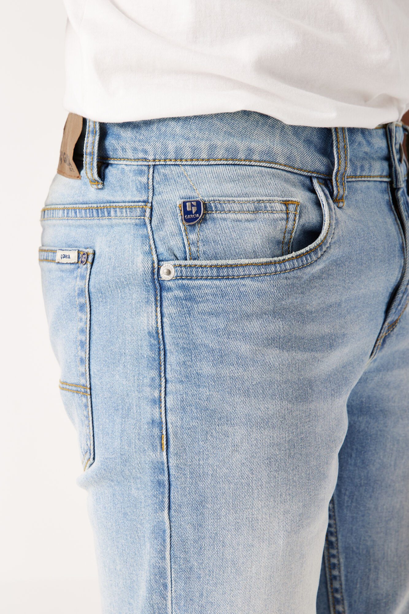 Garcia Jeansshort TAVIO met used-effecten