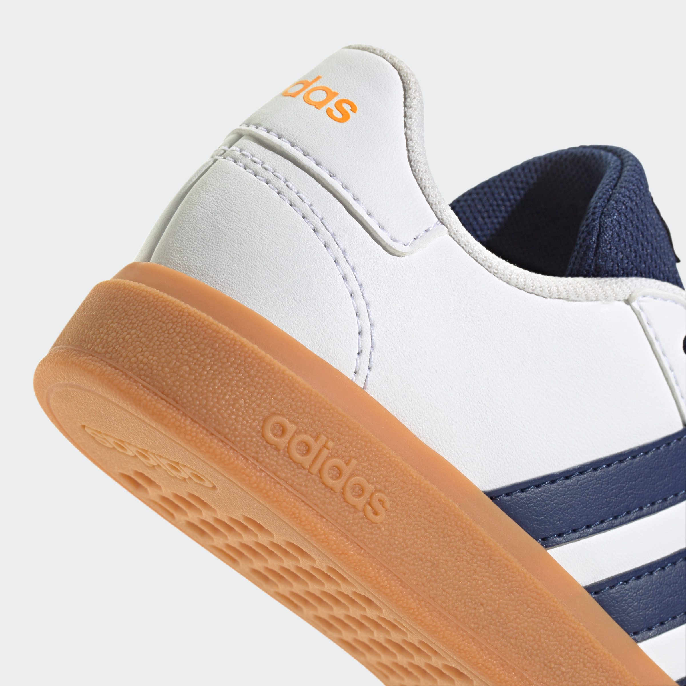 adidas Sportswear Sneakers GRAND COURT LIFESTYLE TENNIS LACE-UP Design geïnspireerd op de adidas Superstar