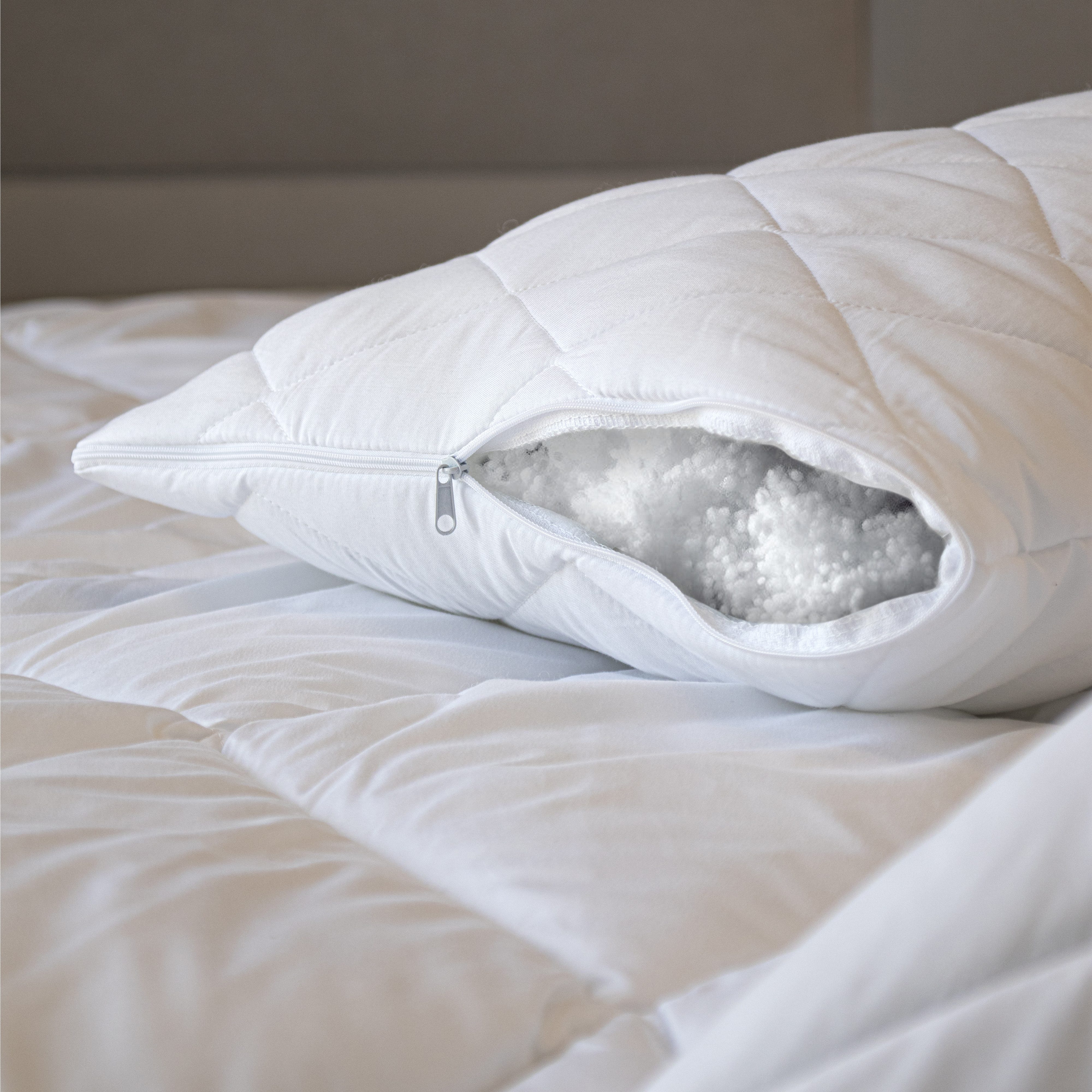 Schiesser Hoofdkussen Hygge met gerecycled vulmateriaal en individuele hoogteaanpassing (voordeelset)