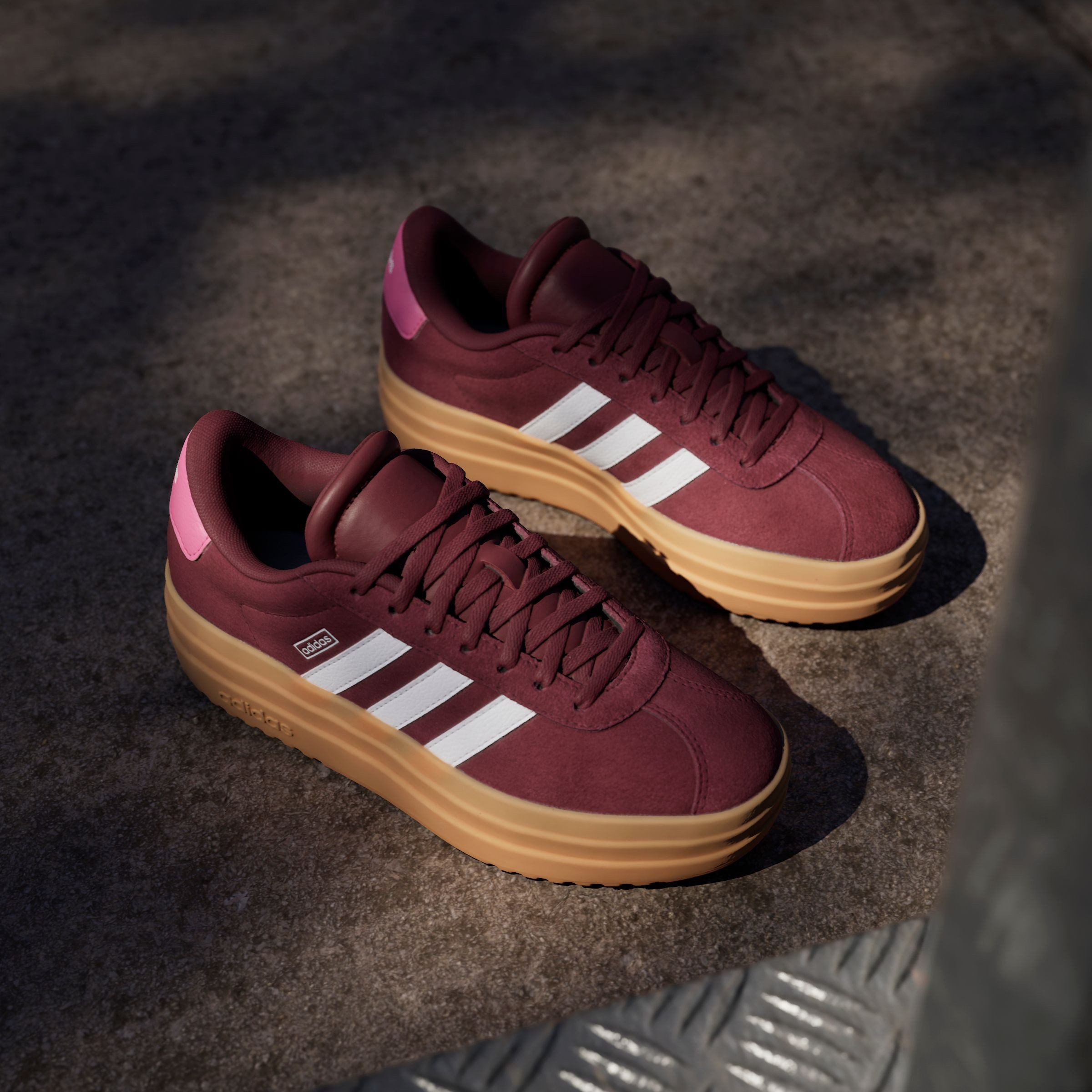 adidas Sportswear Plateausneakers Design in de voetsporen van de adidas Gazelle Bold