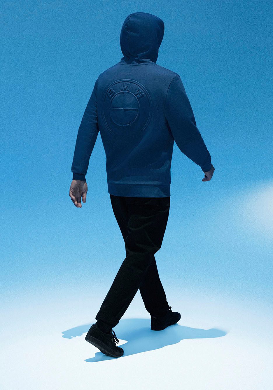 BMW Hoodie met gelijkkleurig logo op de achterkant