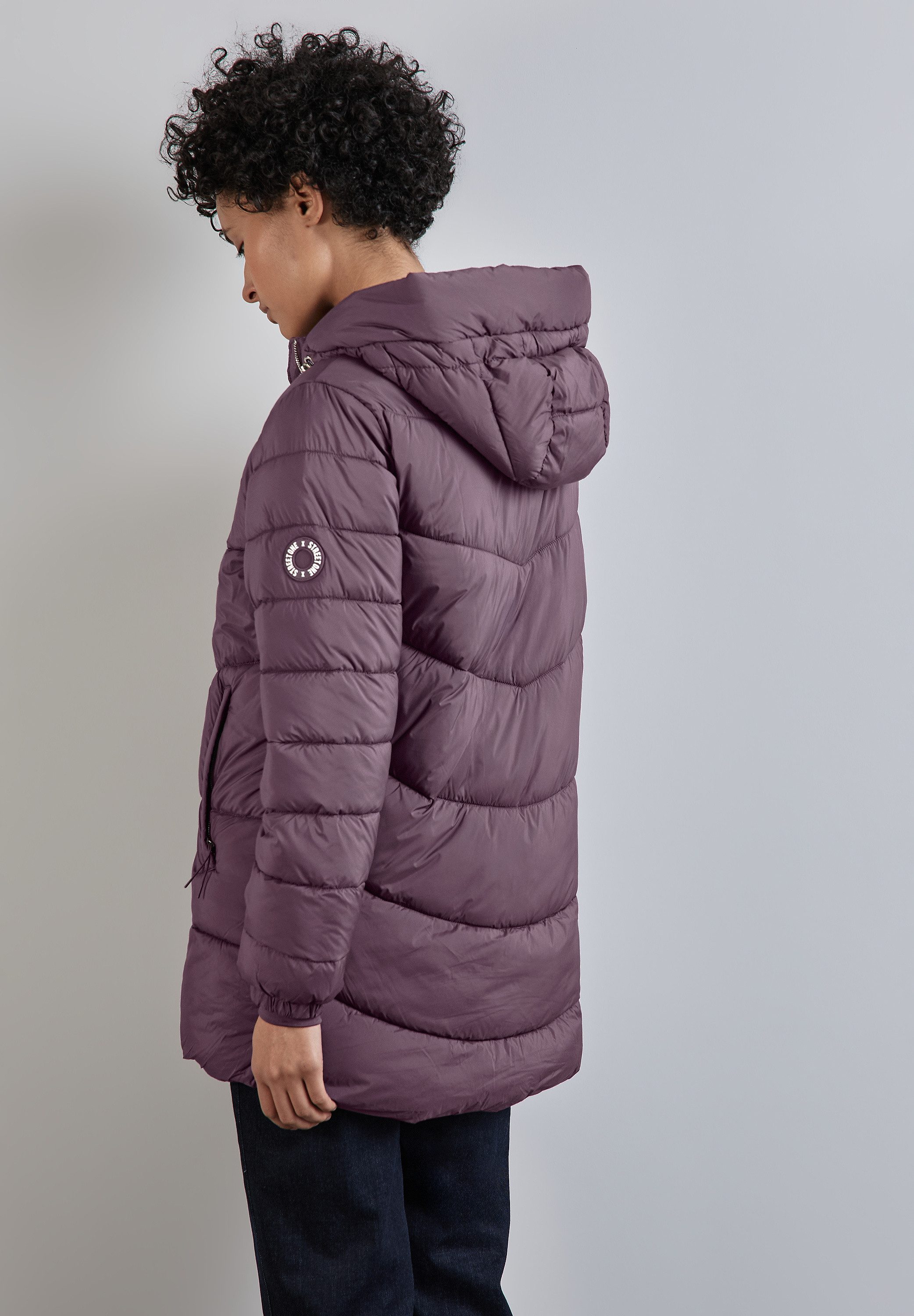 STREET ONE Gewatteerde jas met een capuchon