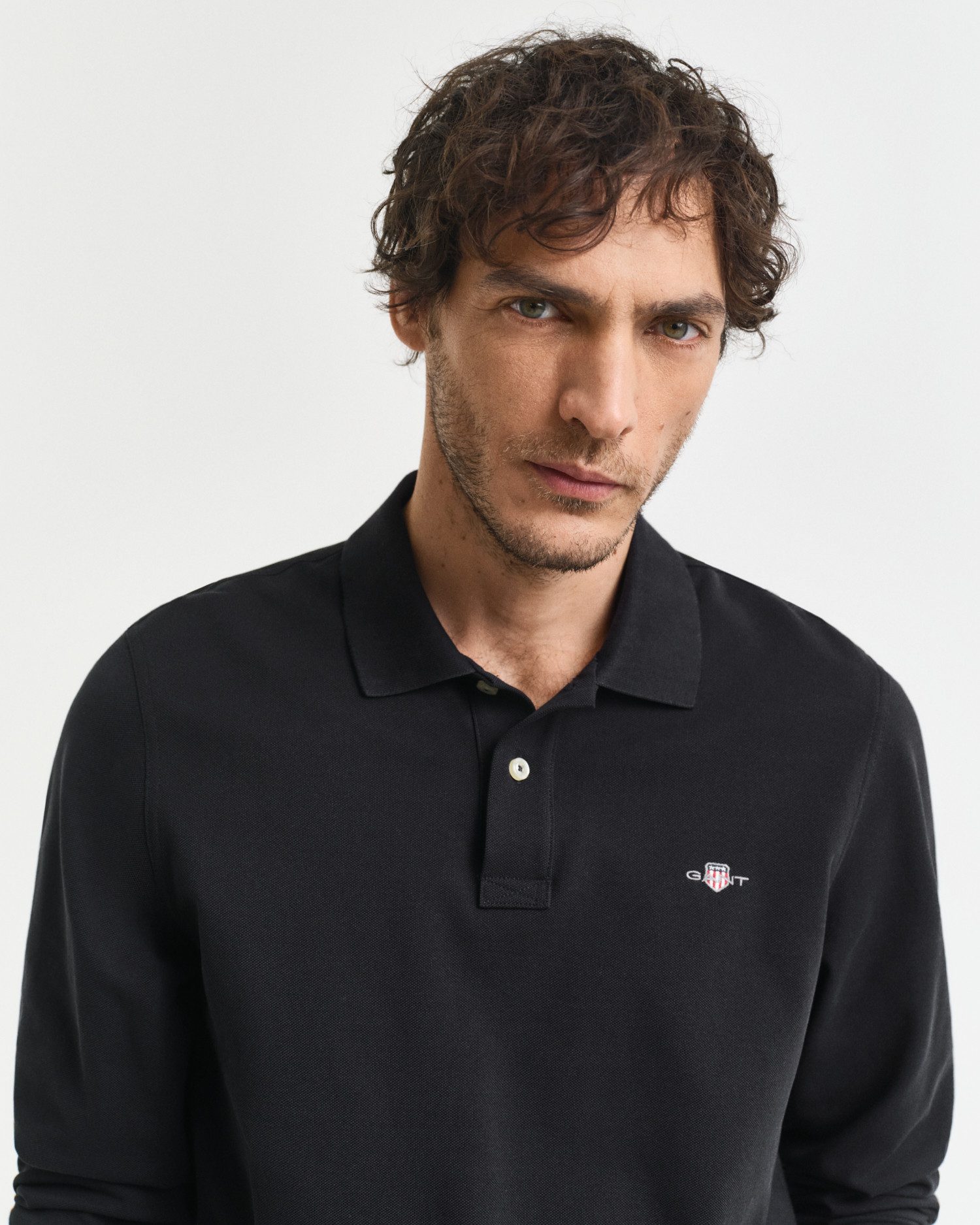 Gant Poloshirt REG SHIELD LS PIQUE RUGGER met logoborduursel op de borst