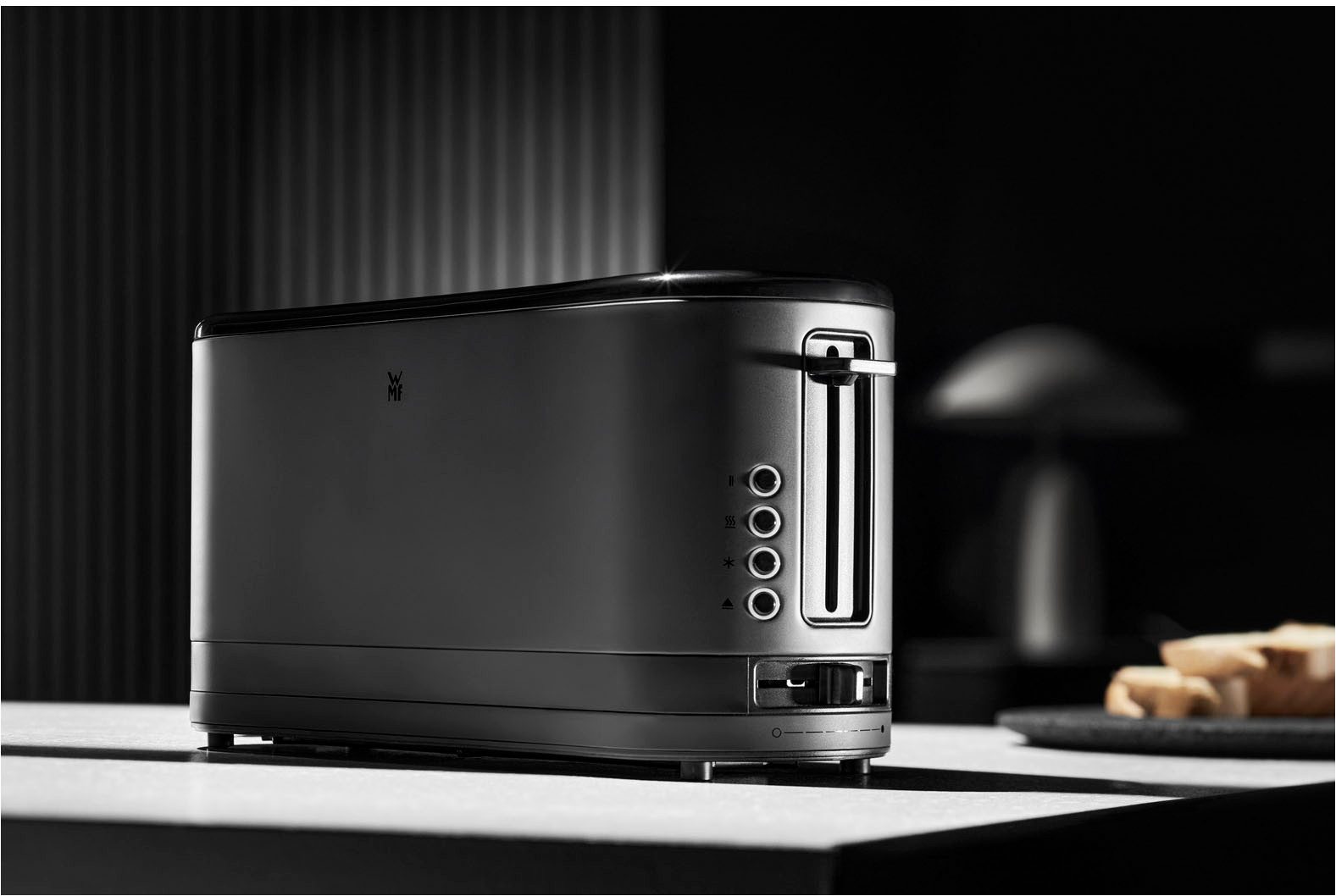 WMF Toaster KEUKENminis Deep Black, Langsleufbroodrooster, met broodjesopzetstuk
