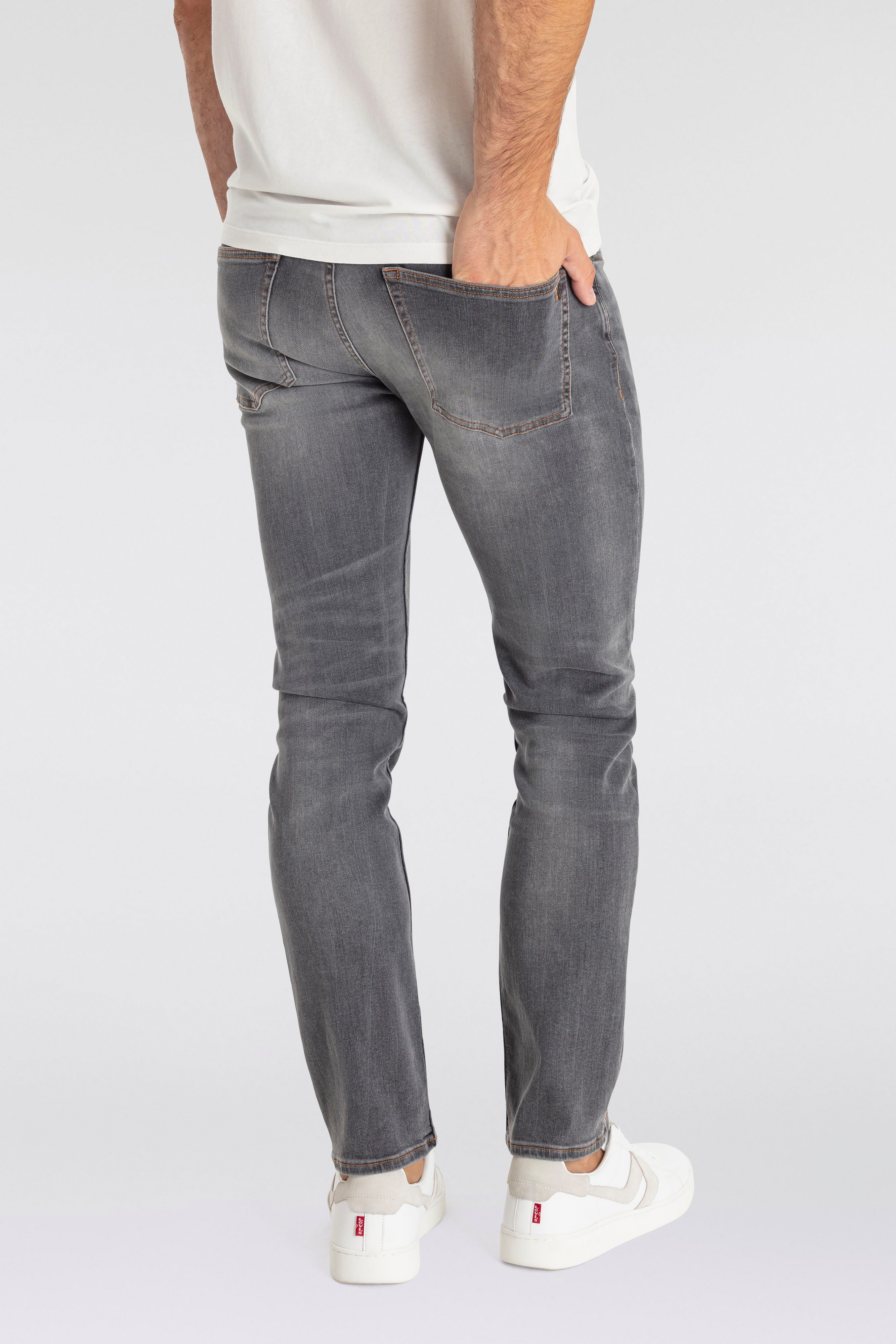Boss Orange Slim fit jeans DELAWARE BO met lederen boss badge