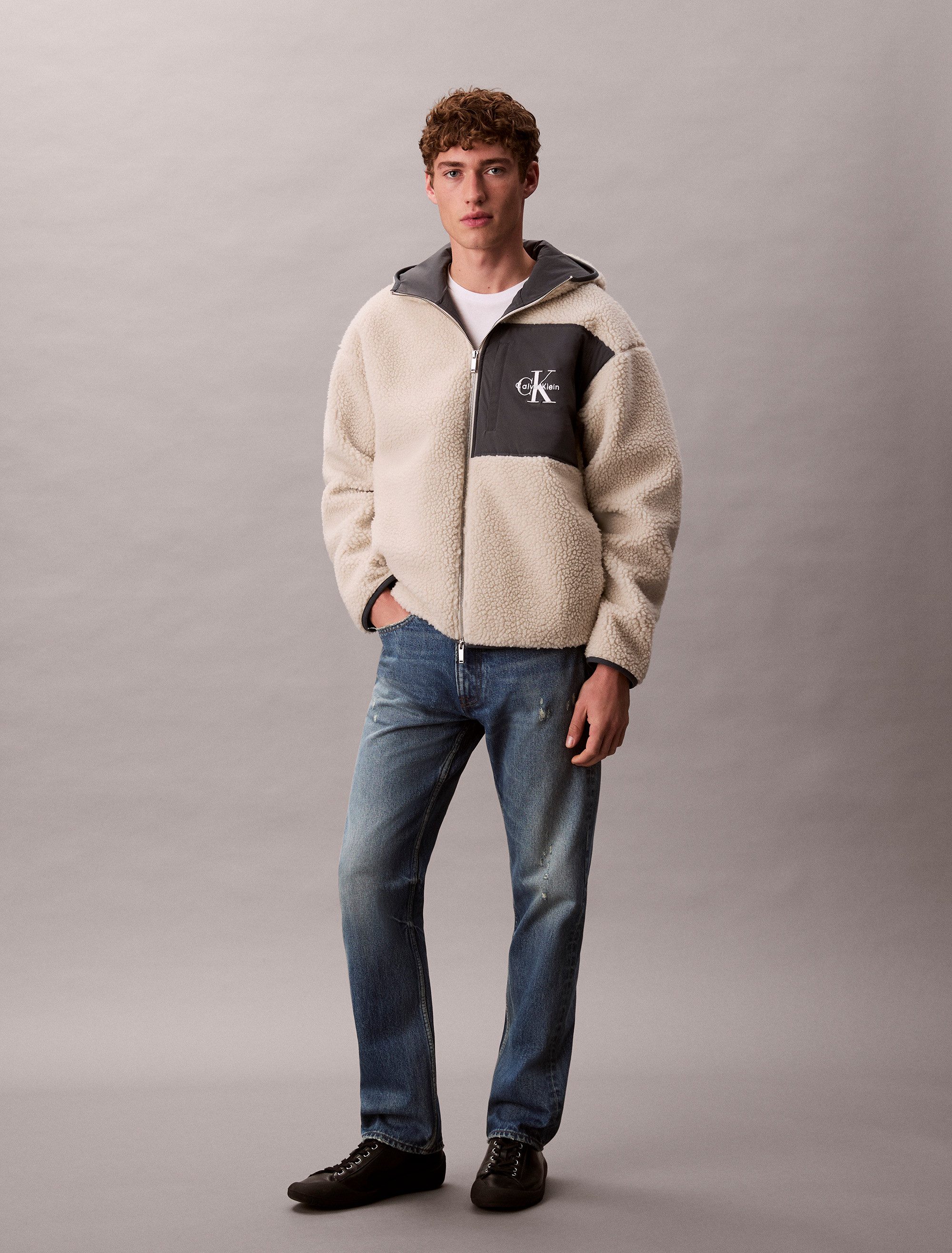 Calvin Klein Pluchen jack SHERPA FUNNEL NECK FULL ZIP HOOD