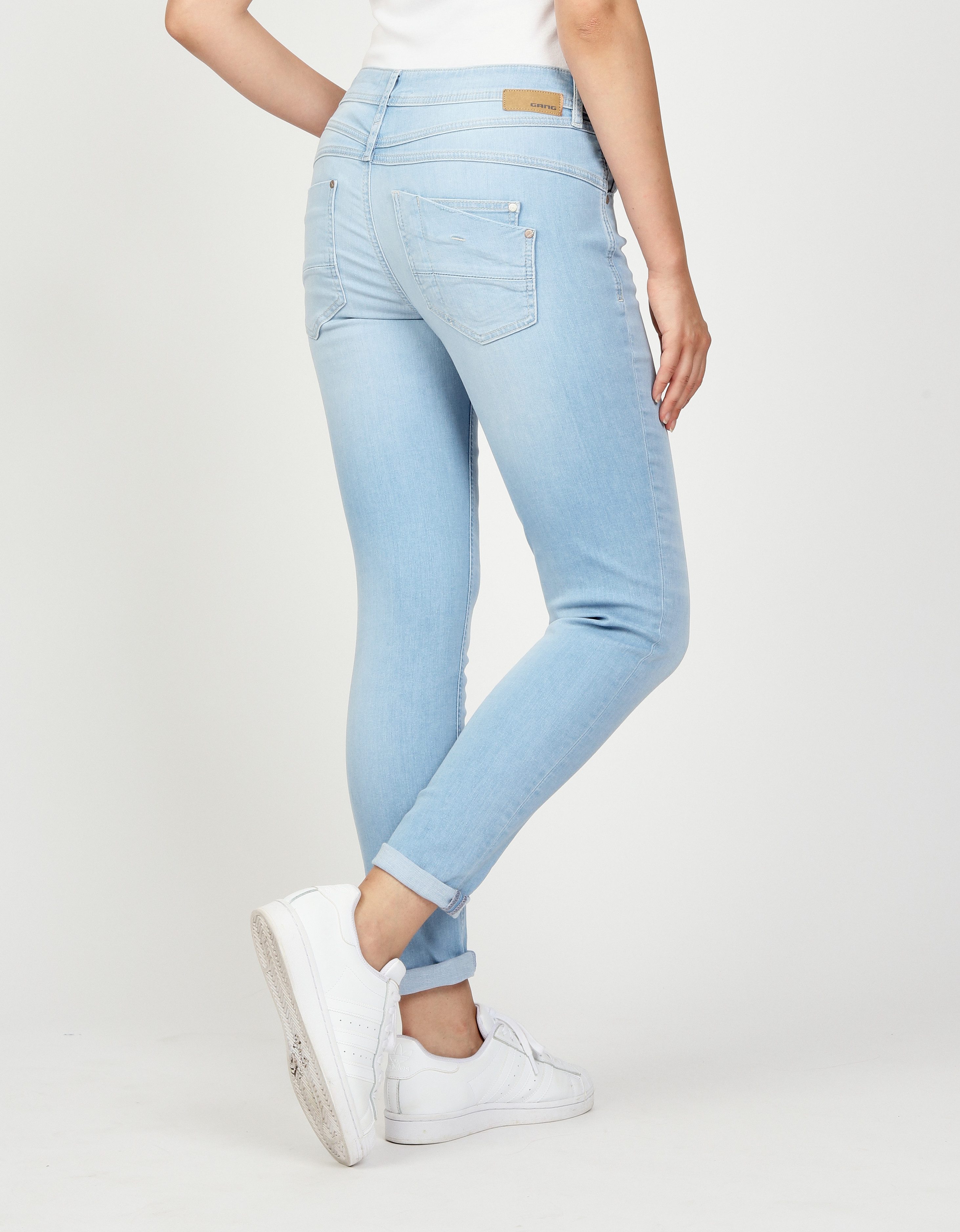 GANG Relax fit jeans 94AMELIE met dubbele rechter achterzak