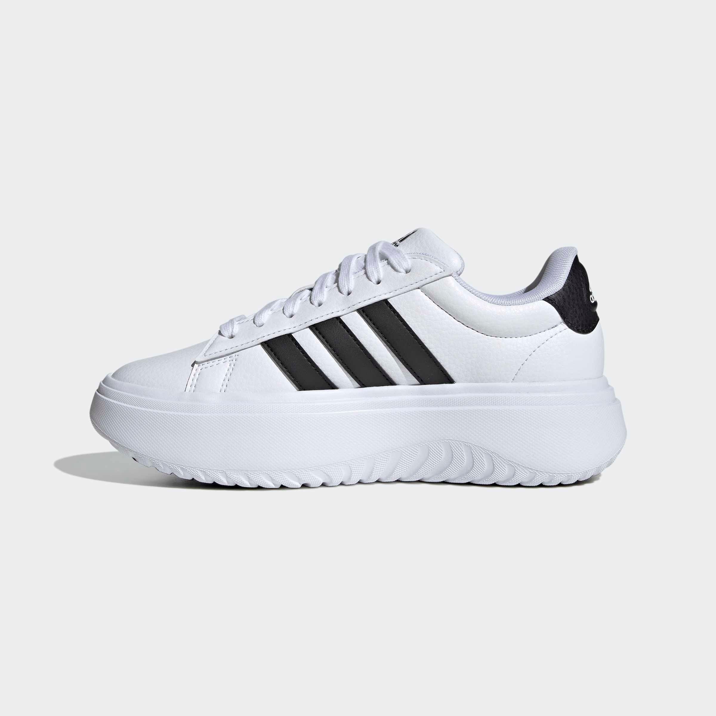 adidas Sportswear Sneakers GRAND COURT PLATFORM Design geïnspireerd op de adidas Superstar