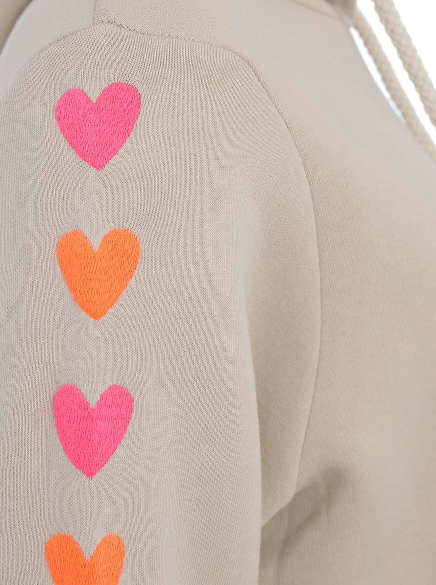 Zwillingsherz Hoodie "Hearts & Love" met geborduurde harten op de arm en kangoeroezak