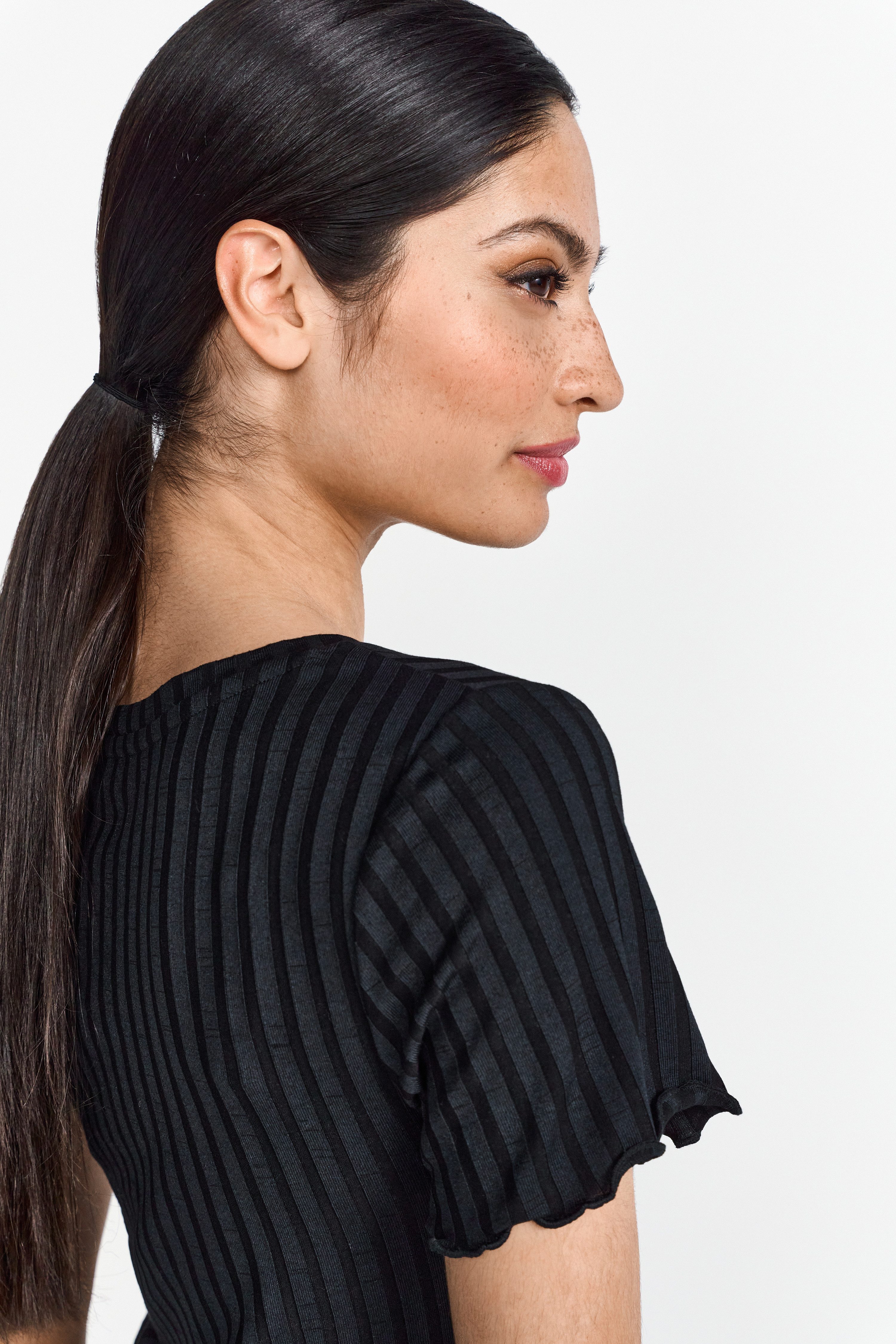 Rich & Royal Shirt met korte mouwen Met golvende zoom aan romp en mouwen
