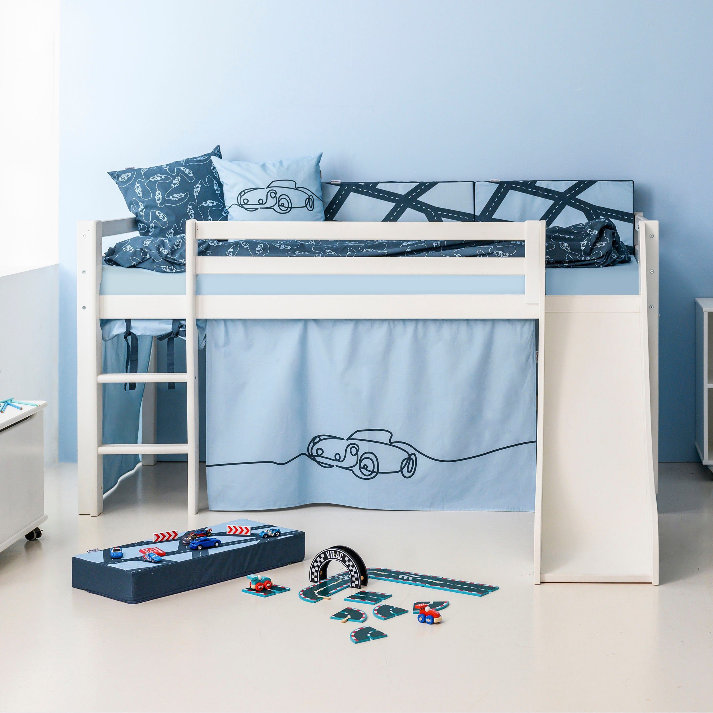 Hoppekids Hoogslaper "Cars" Glijbaan & gordijn blauw en veel keus hoogslapers blauw