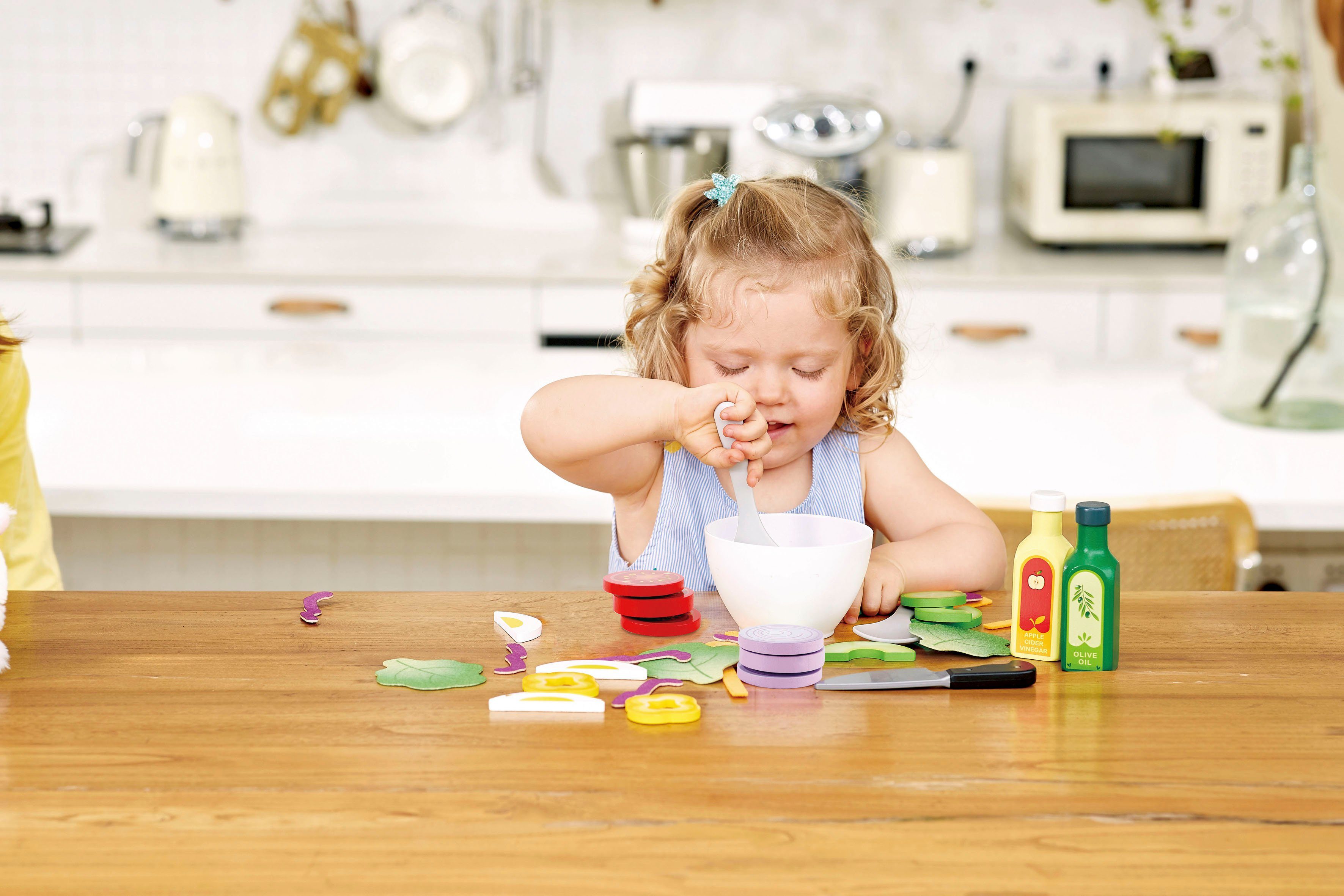 Hape Speelgoed-levensmiddelen Saladeset FSC®- beschermt bos - wereldwijd