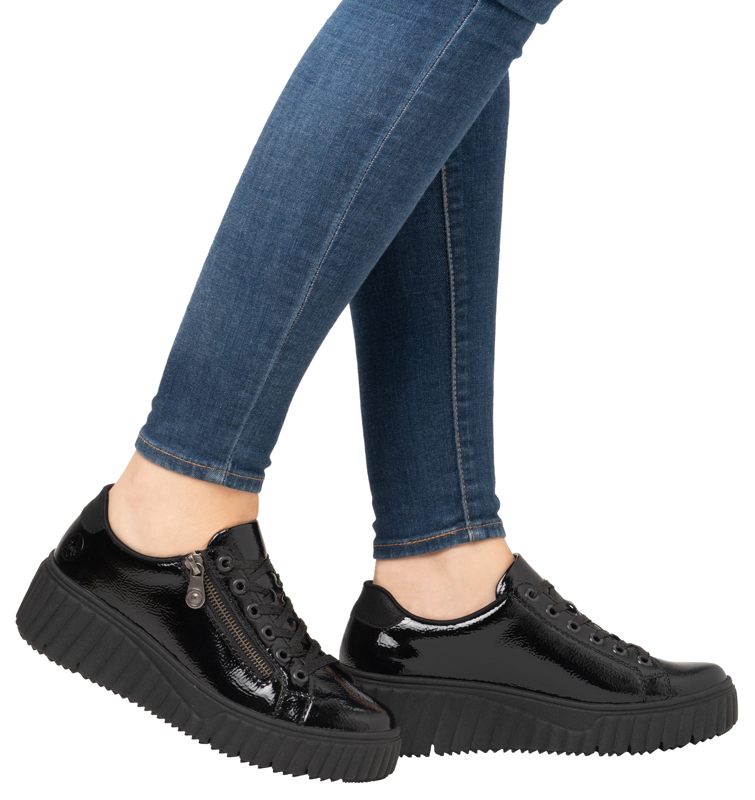 Rieker Plateausneakers vrijetijdsschoen, lage schoen, veterschoen met plateauzool