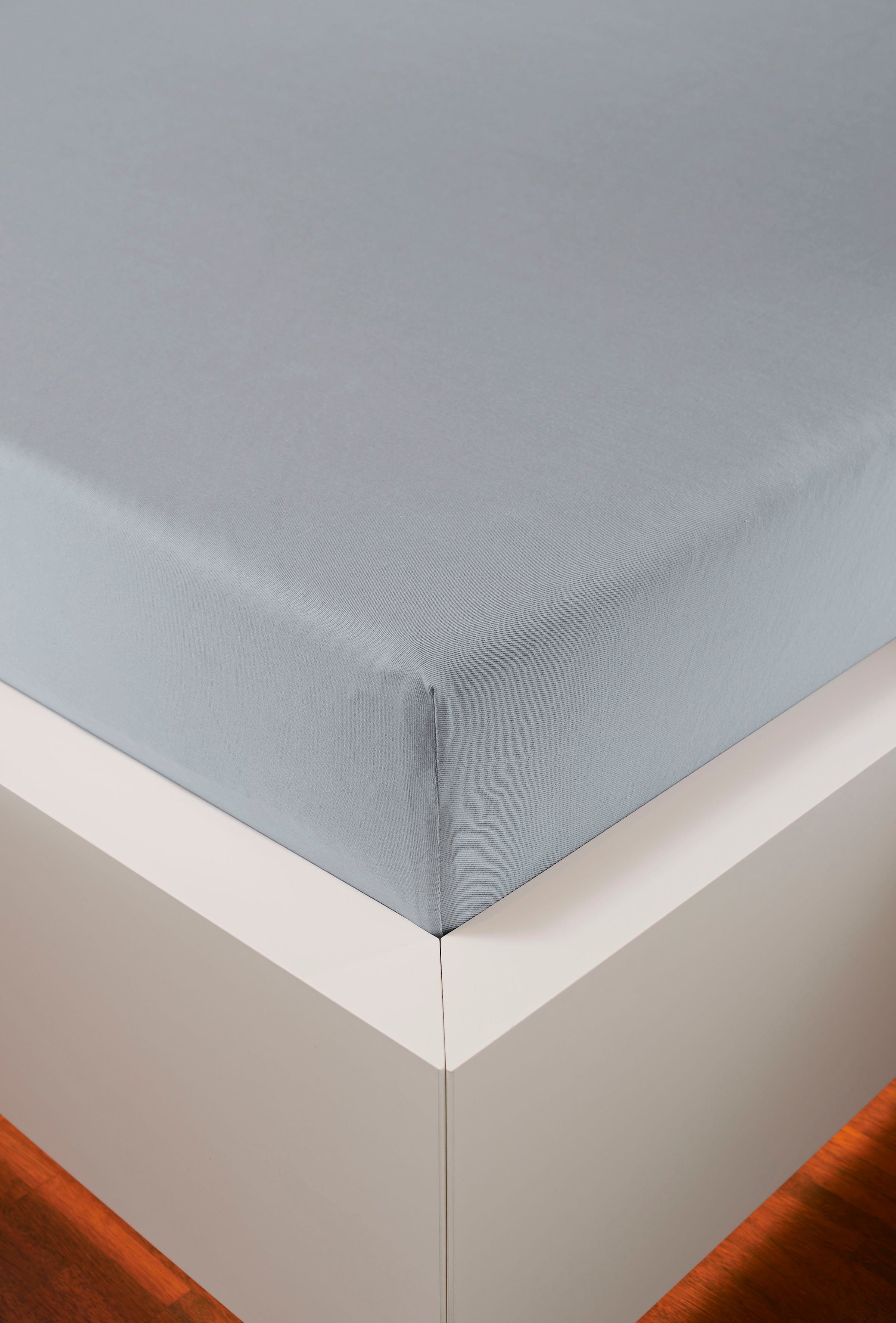 bellana Hoeslaken Jersey-elastaan aqua in mt. 90x200, 140x200 of 180x200 cm van katoen, voor matrassen tot 35 cm hoogte, laken, hoeslaken (1 stuk)