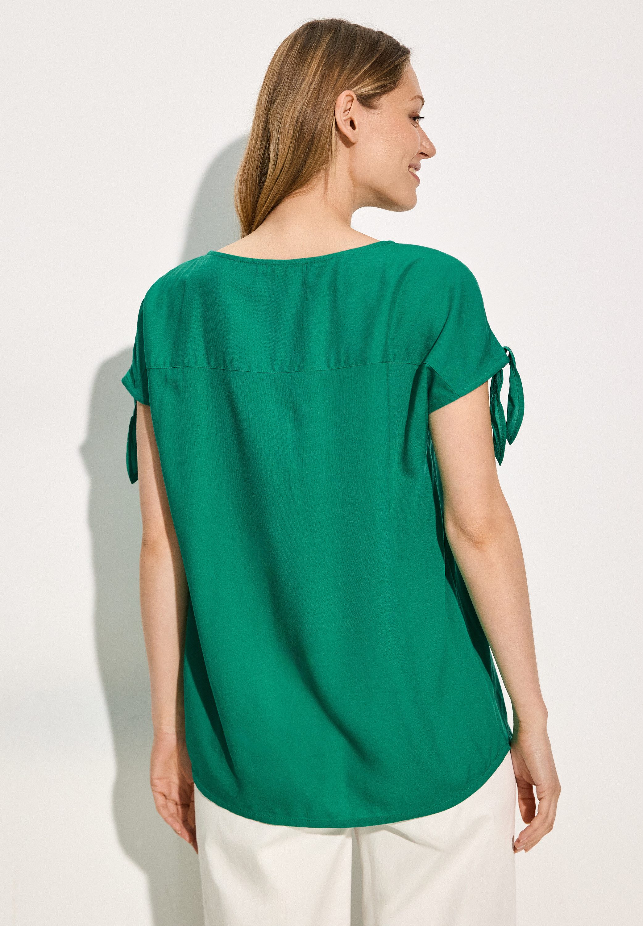 Cecil Shirtblouse met knoopdetail